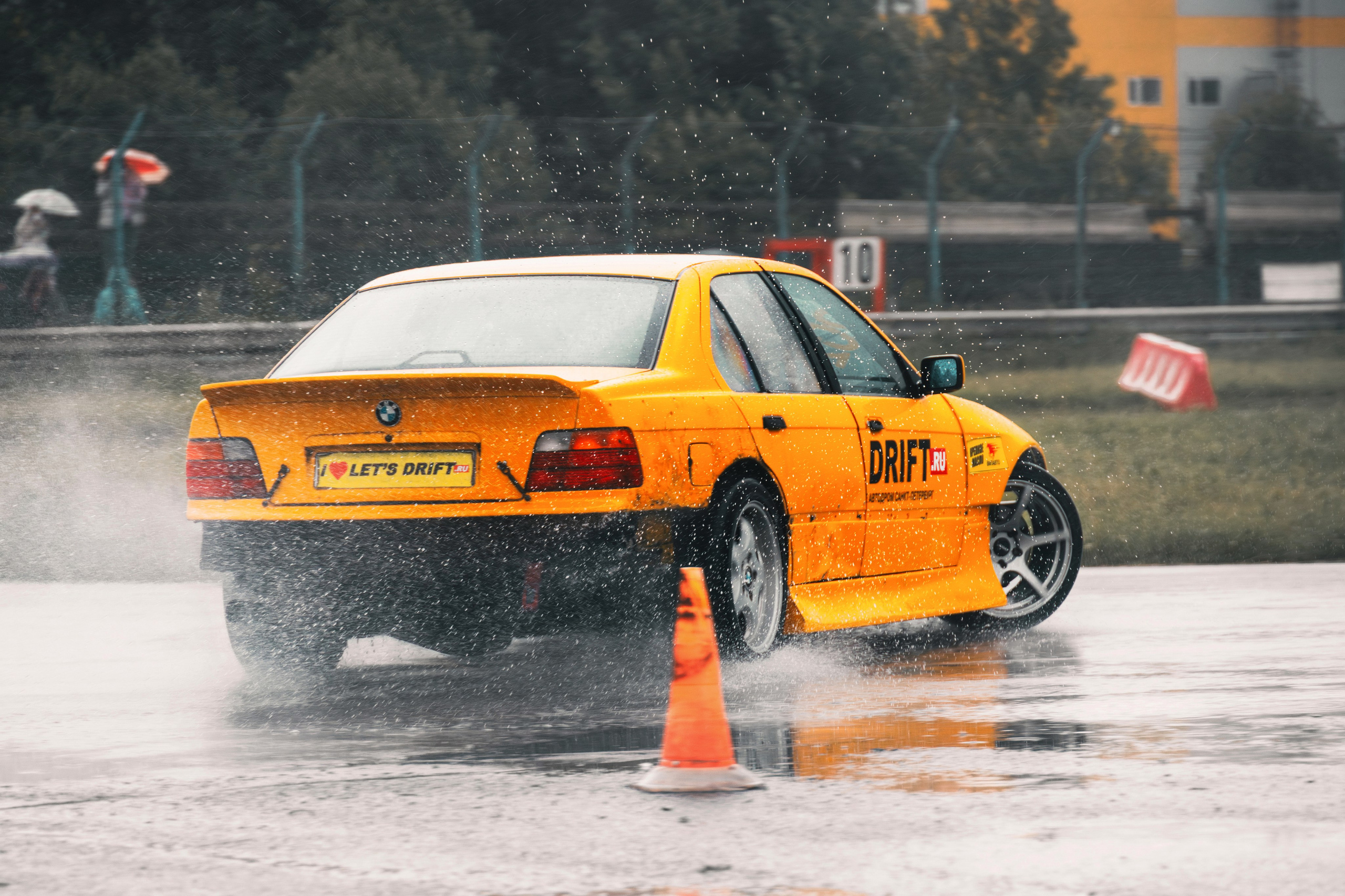 Фоторепортаж с «Больших Гонок» — дрифт, драг, звук