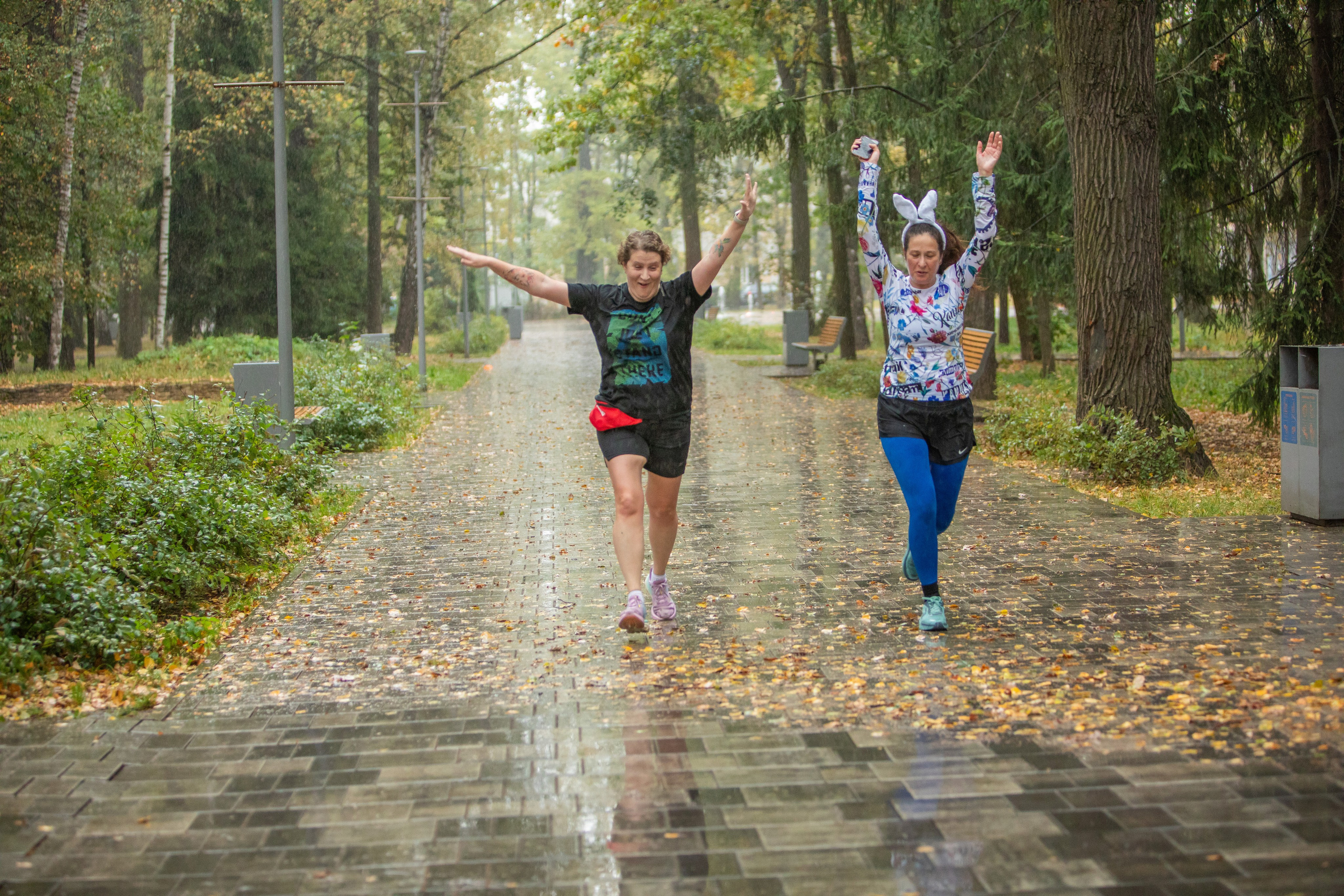 7 лет забегам 5 вёрст Химки 28.09.24. Фотограф Сергей Ловкий