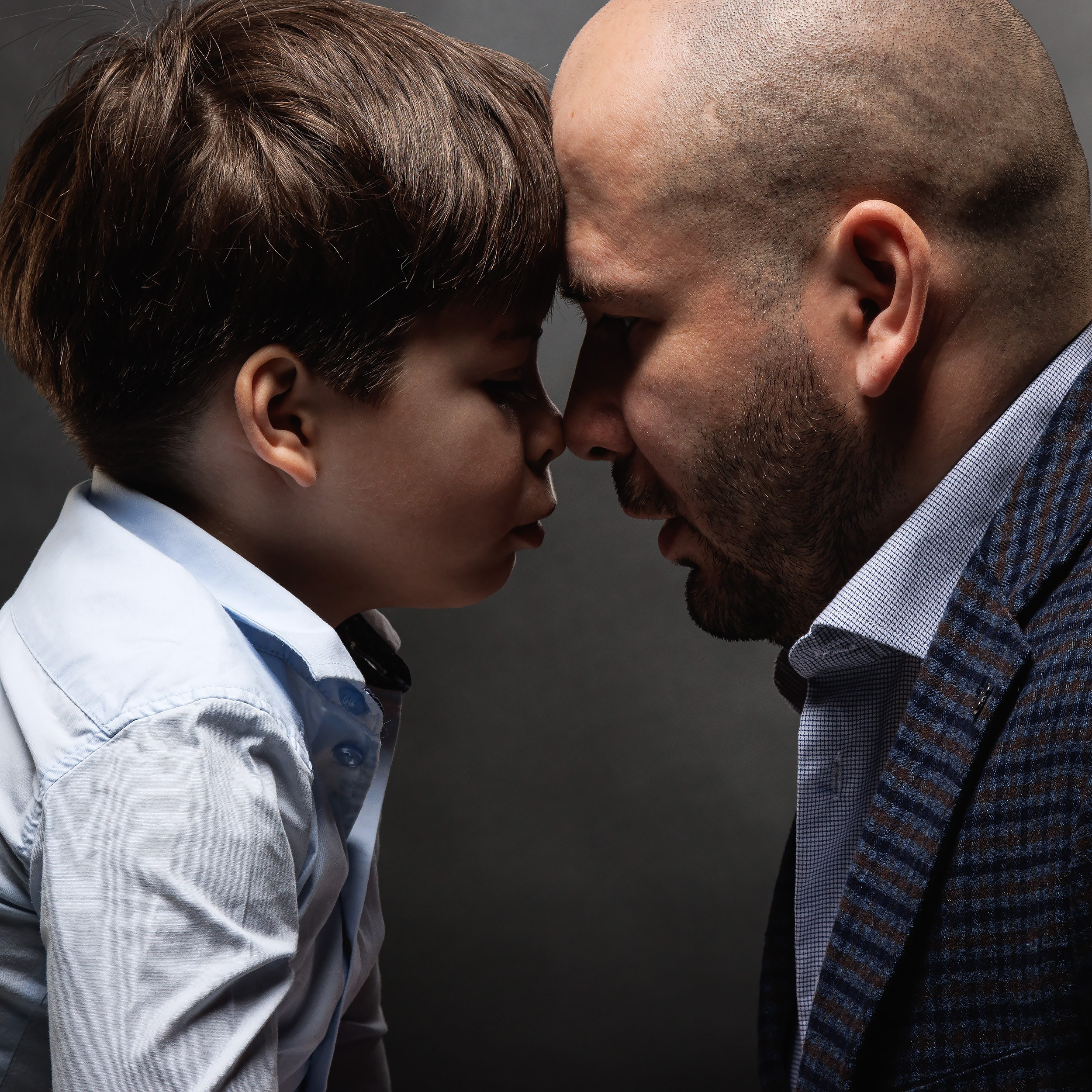 Семейный портрет. Фотосессия в Efimov Studio. Портретный фотограф во Владивостоке Сергей Ефимов. #СергейЕфимовФото