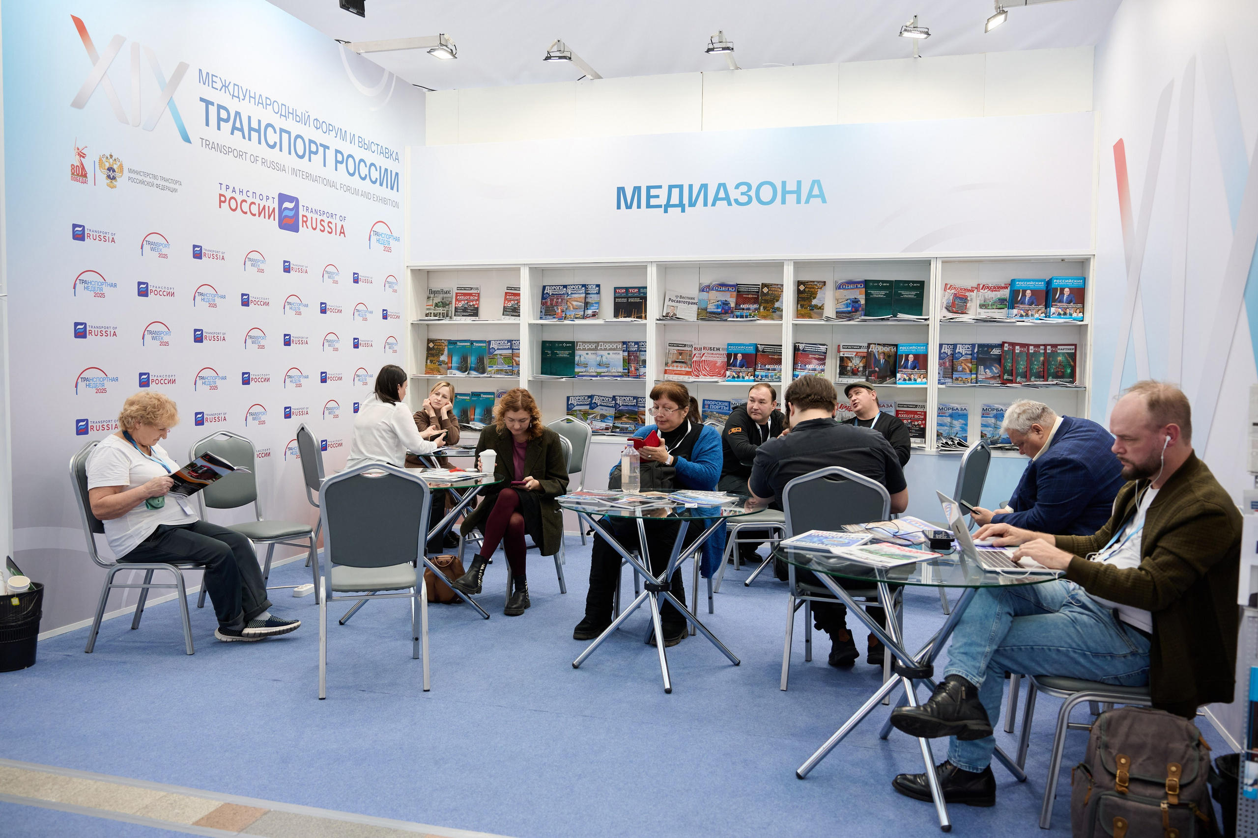 19 Международный форум и выставка Транспорт России. Сергей Богомолов. Свадебный и семейный фотограф