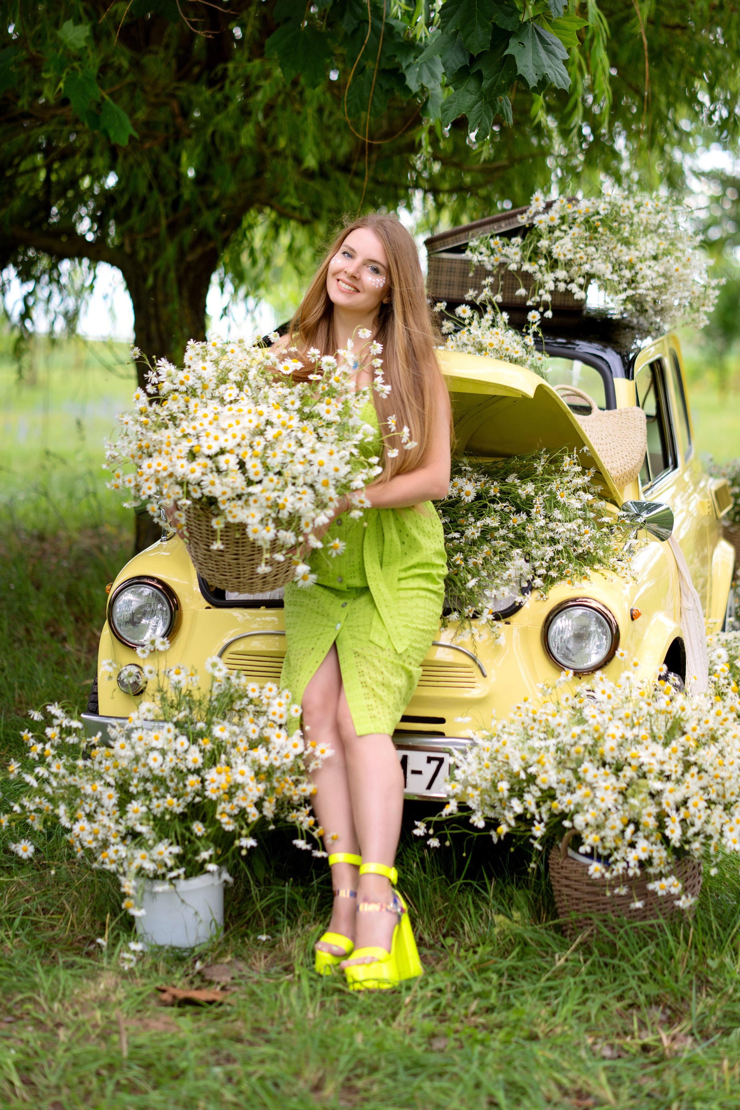 Фотодень Машина с ромашками. Семейный и свадебный фотограф Минск, Беларусь Анна Орловская