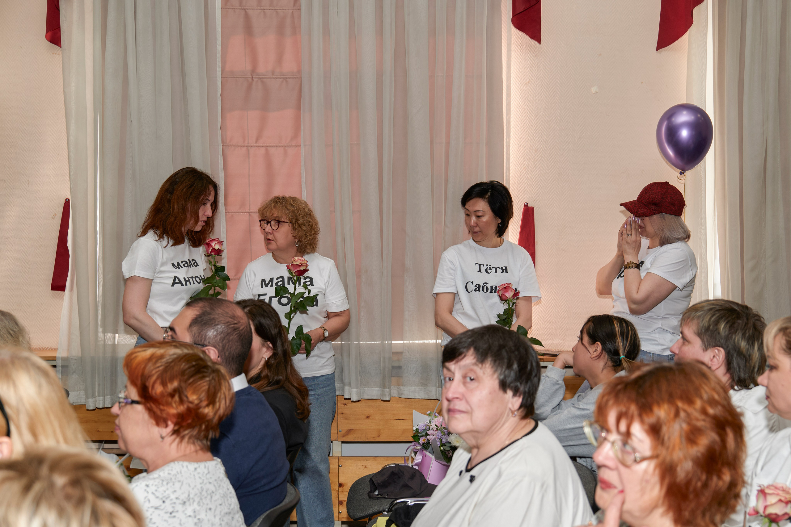 Последний звонок школа 1413. Детский и семейный фотограф г. Москва Оксана Катаджи