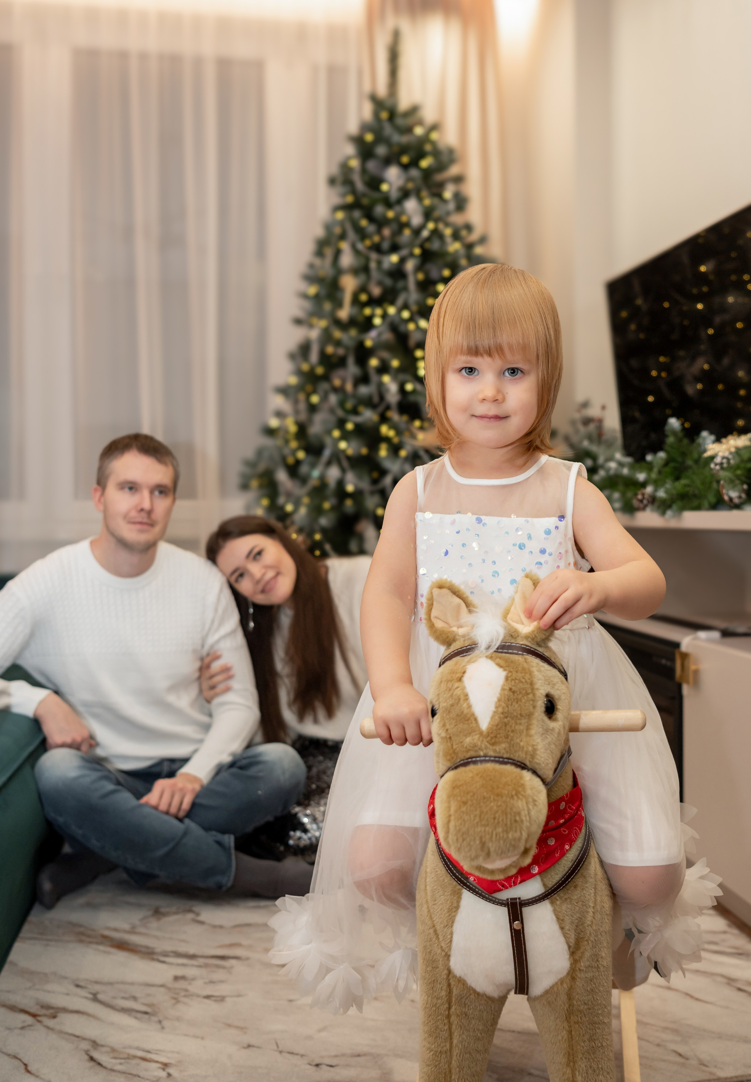 Новогодняя домашняя фотосессия. Детский и семейный фотограф г. Москва Оксана Катаджи