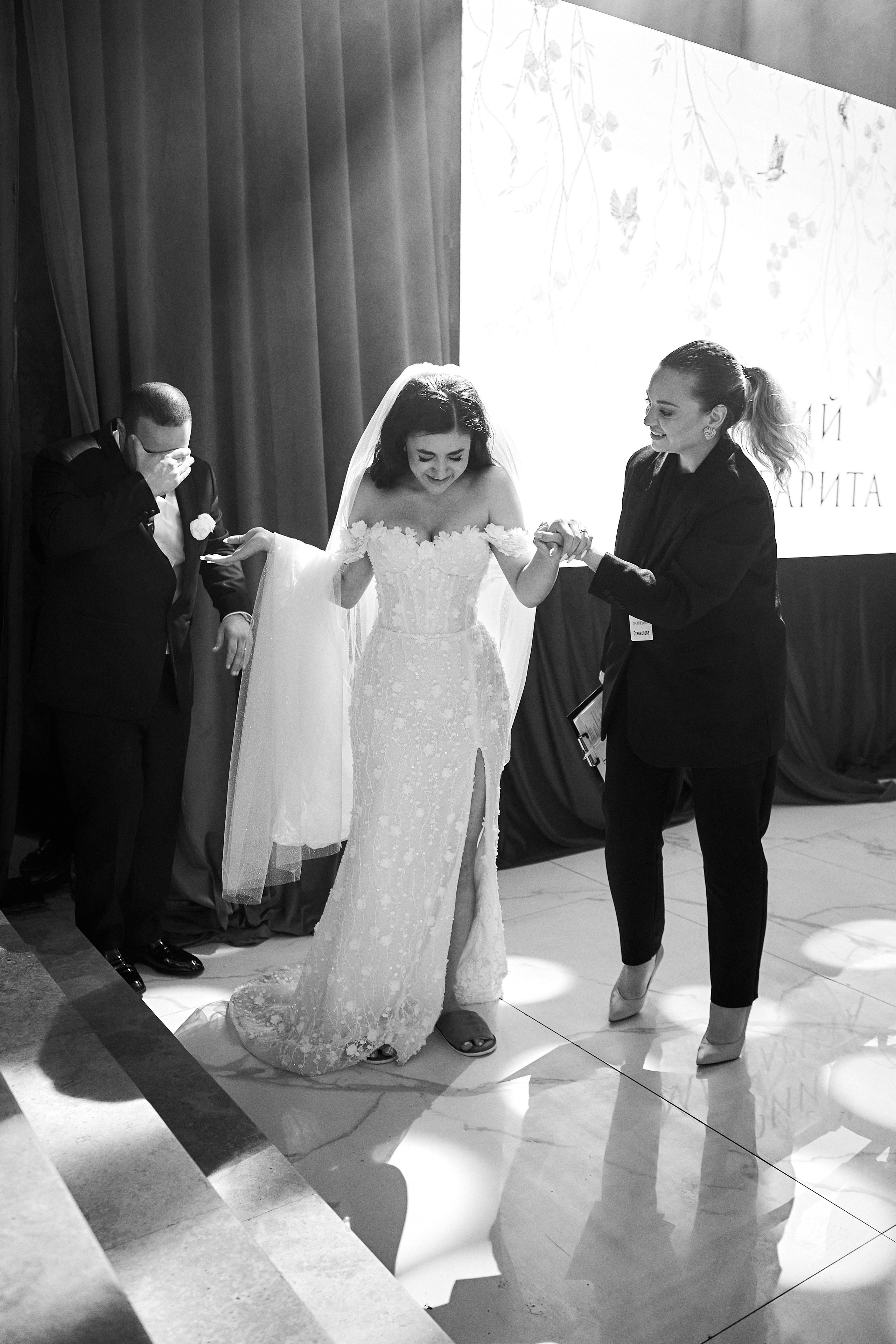 Лучшие свадебные фотографы Краснодара ТВИНС СТУДИО в Zagarro на Армянской свадьбе!. ТВИНС СТУДИО — лучшие свадебные фотографы и видеографы в Краснодаре