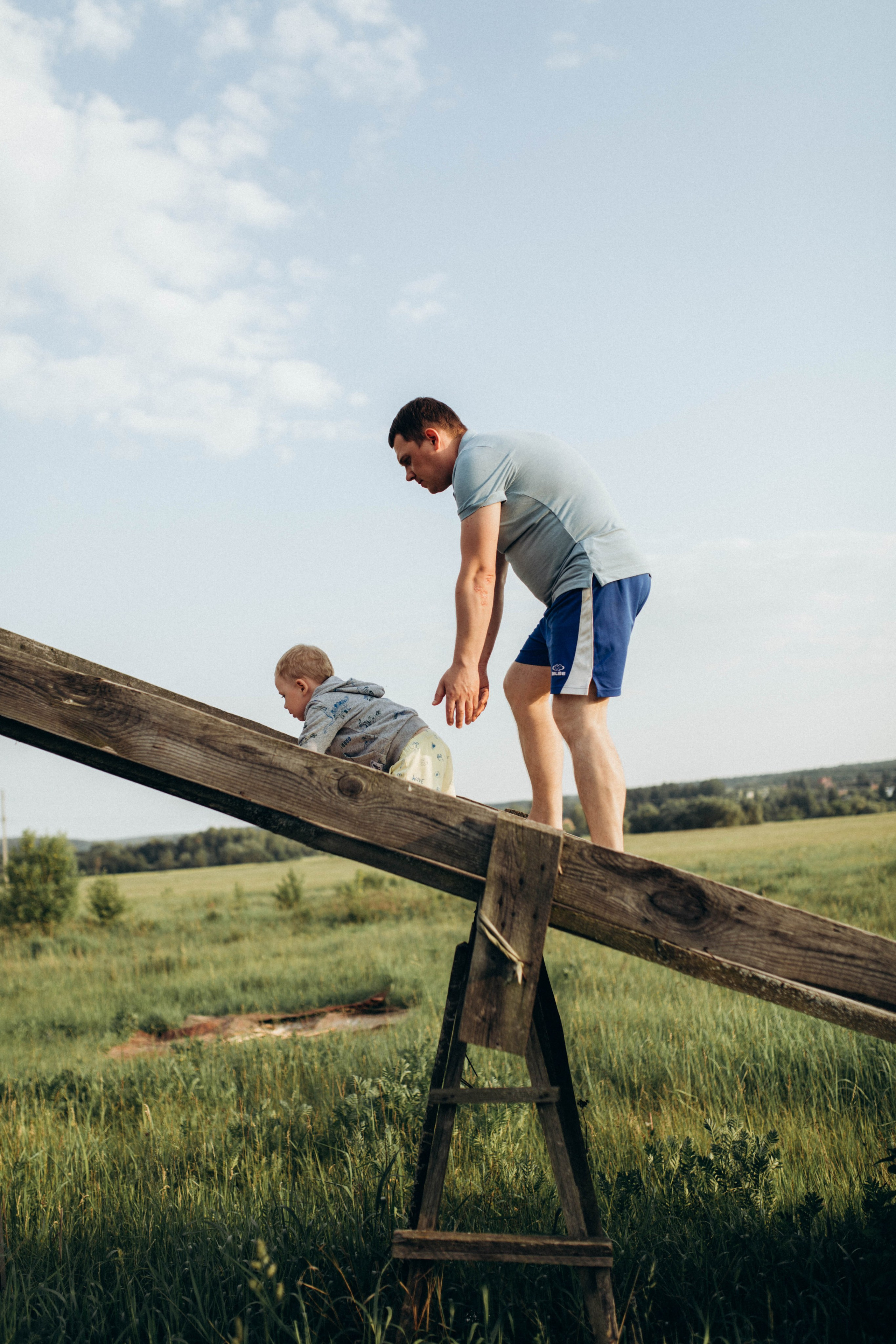 У бабушки в деревне. Фотограф новорожденных Серпухов, Протвино, Москва I Марина Бурмистрова