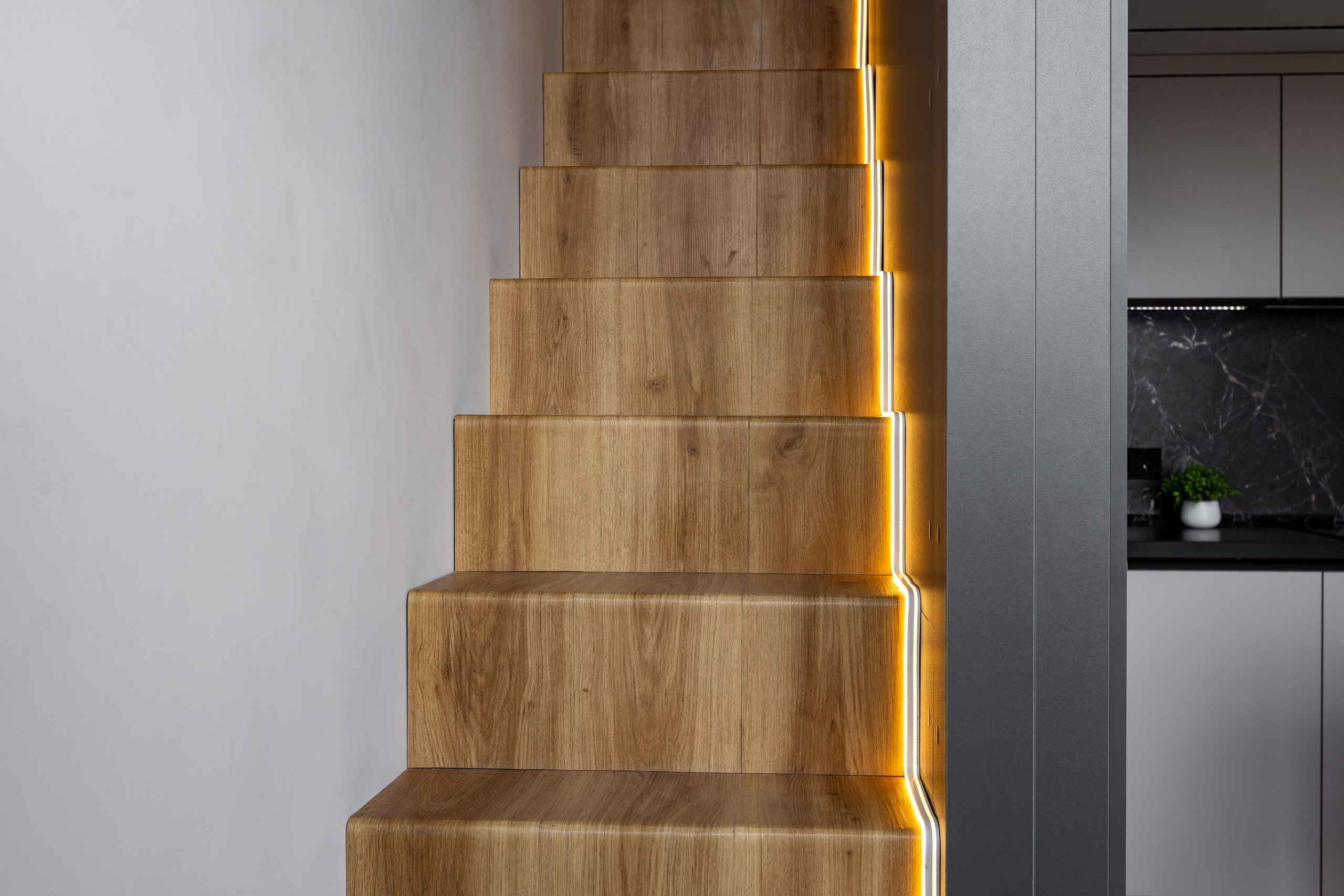 Апартаменты с антресолью. Интерьерный фотограф в Москве Роман Потапов