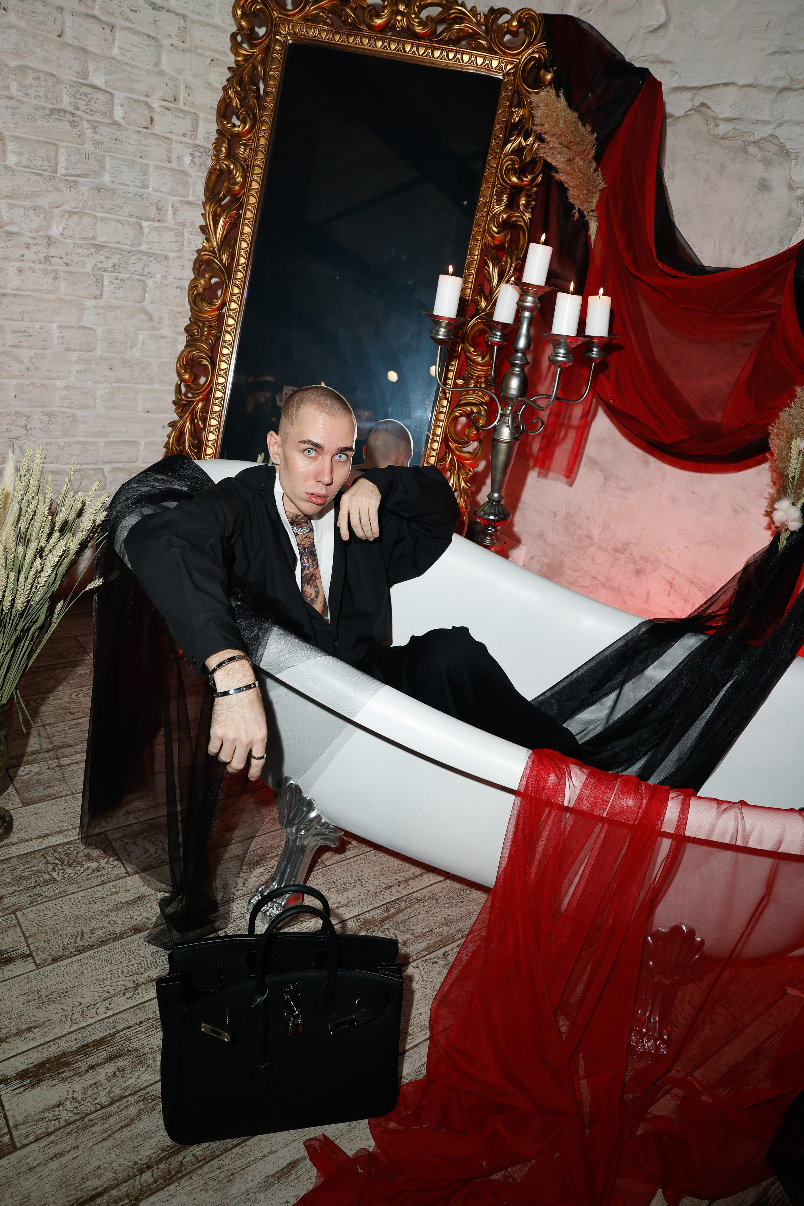 ЛЕРА ИЗУМРУД. Nikolskayasecular