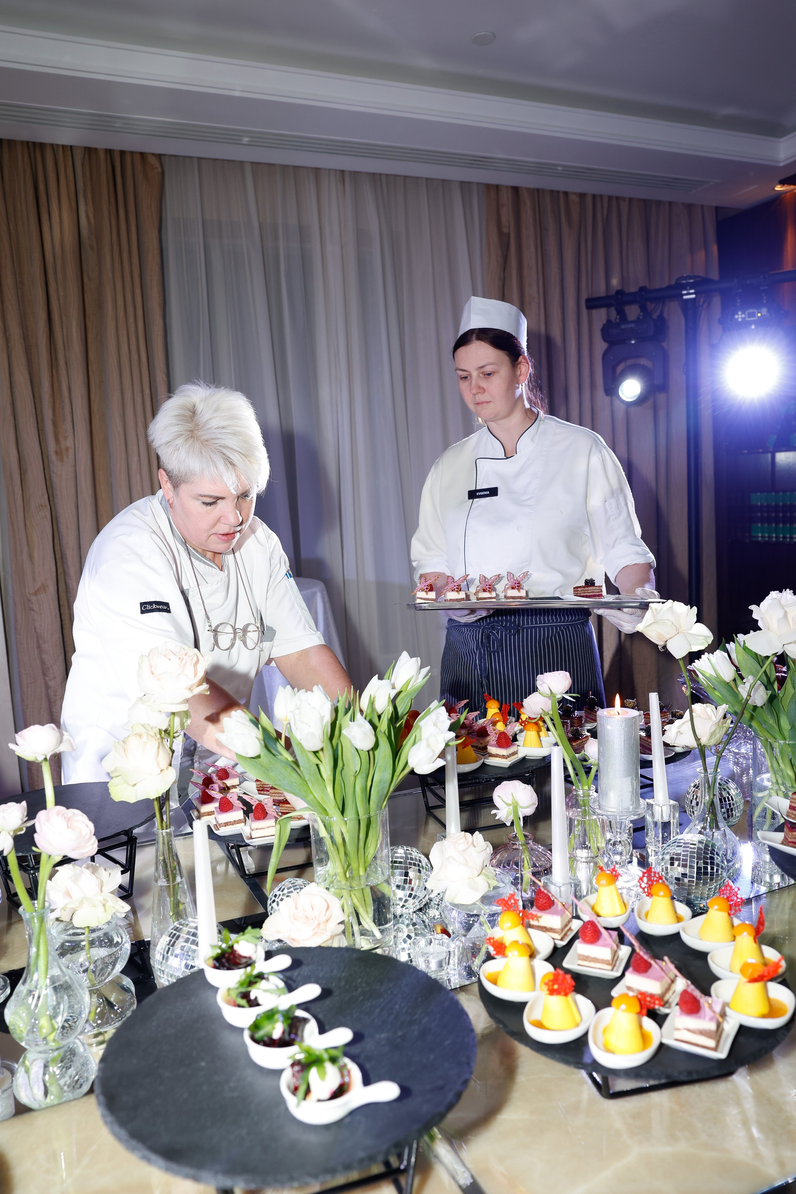 ЯНА ЛЕВЕНЦЕВА. Nikolskayasecular