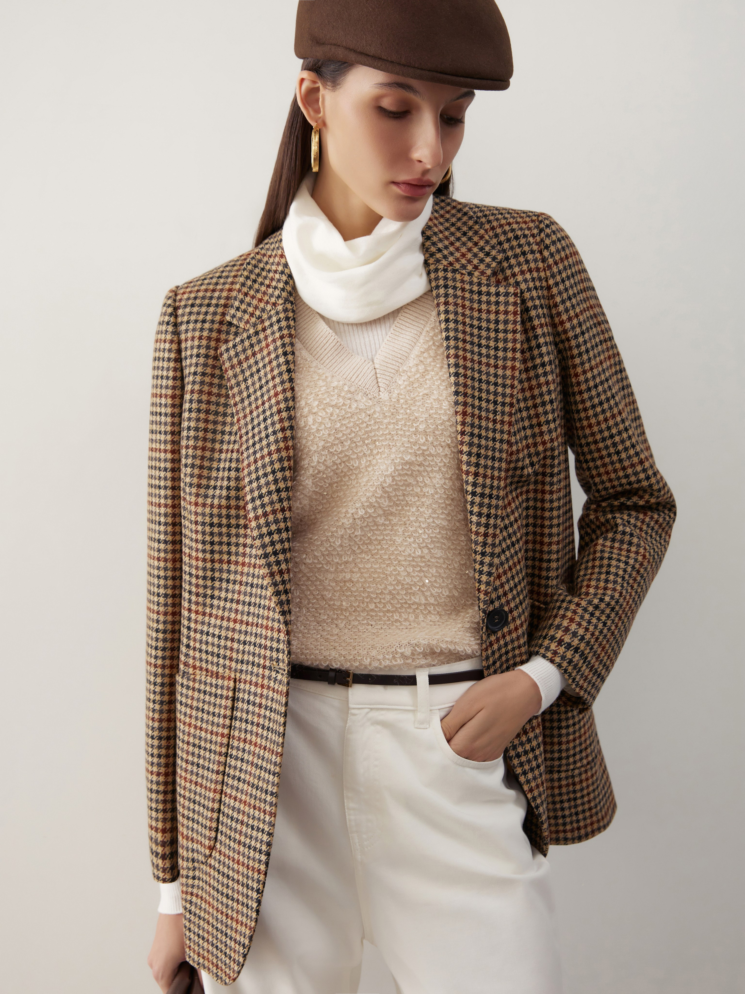 Lorena Antoniazzi. Dolgikh Production team