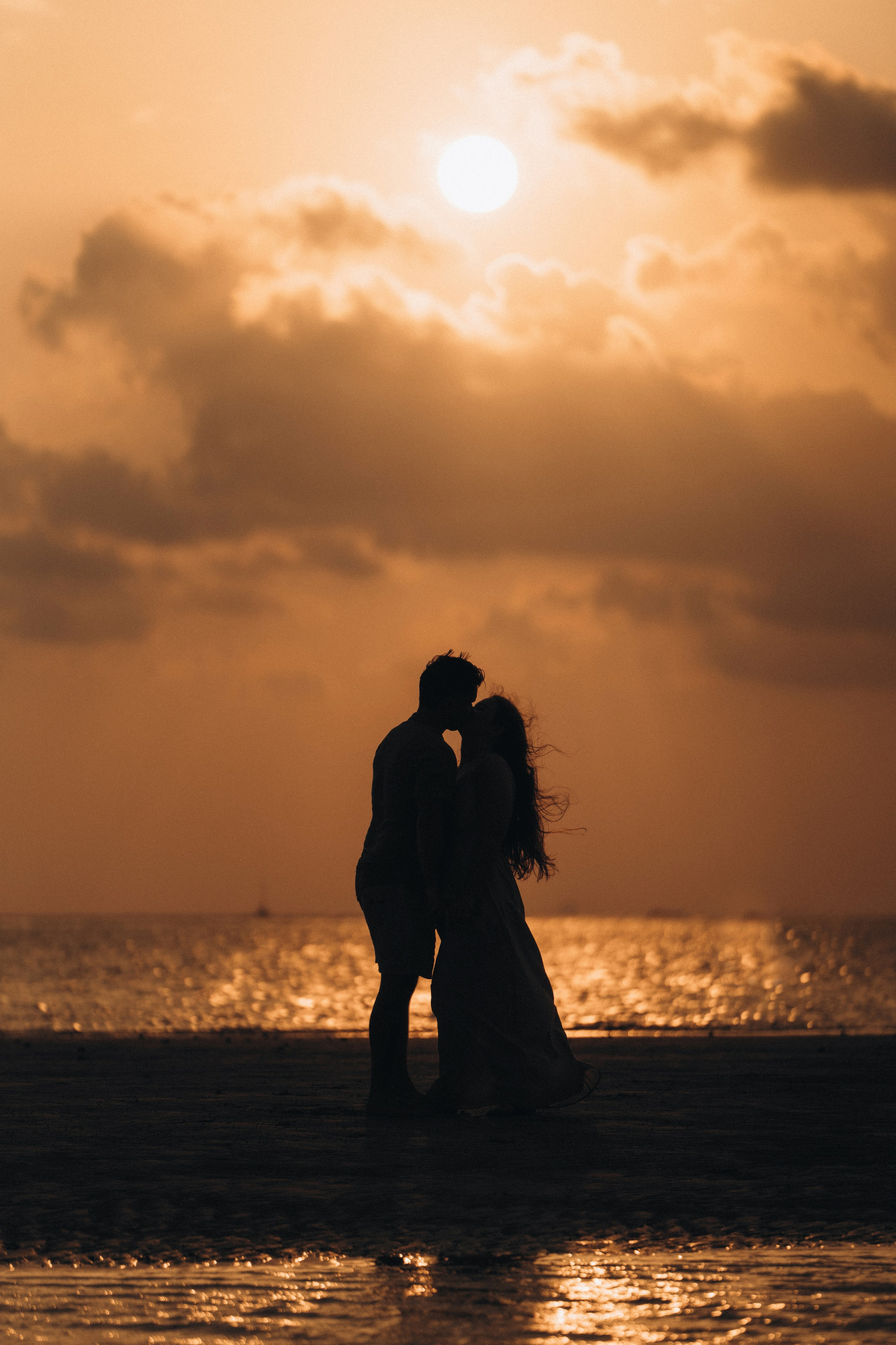 About love. Photographer in Koh Samui | Olga Krasikova