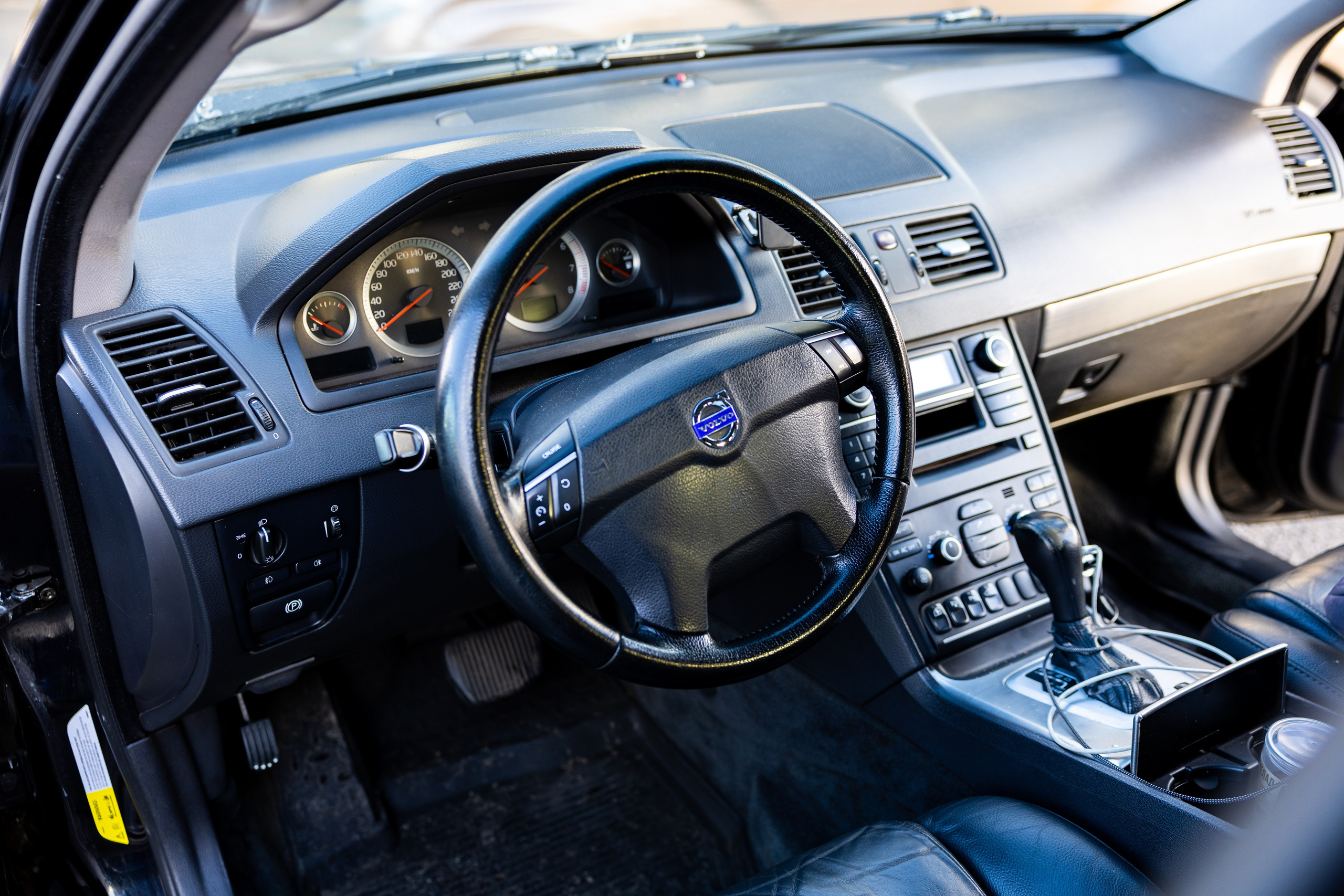 Вольво ХС90. Репортажный фотограф Санкт-Петербург | Роман Карбышев