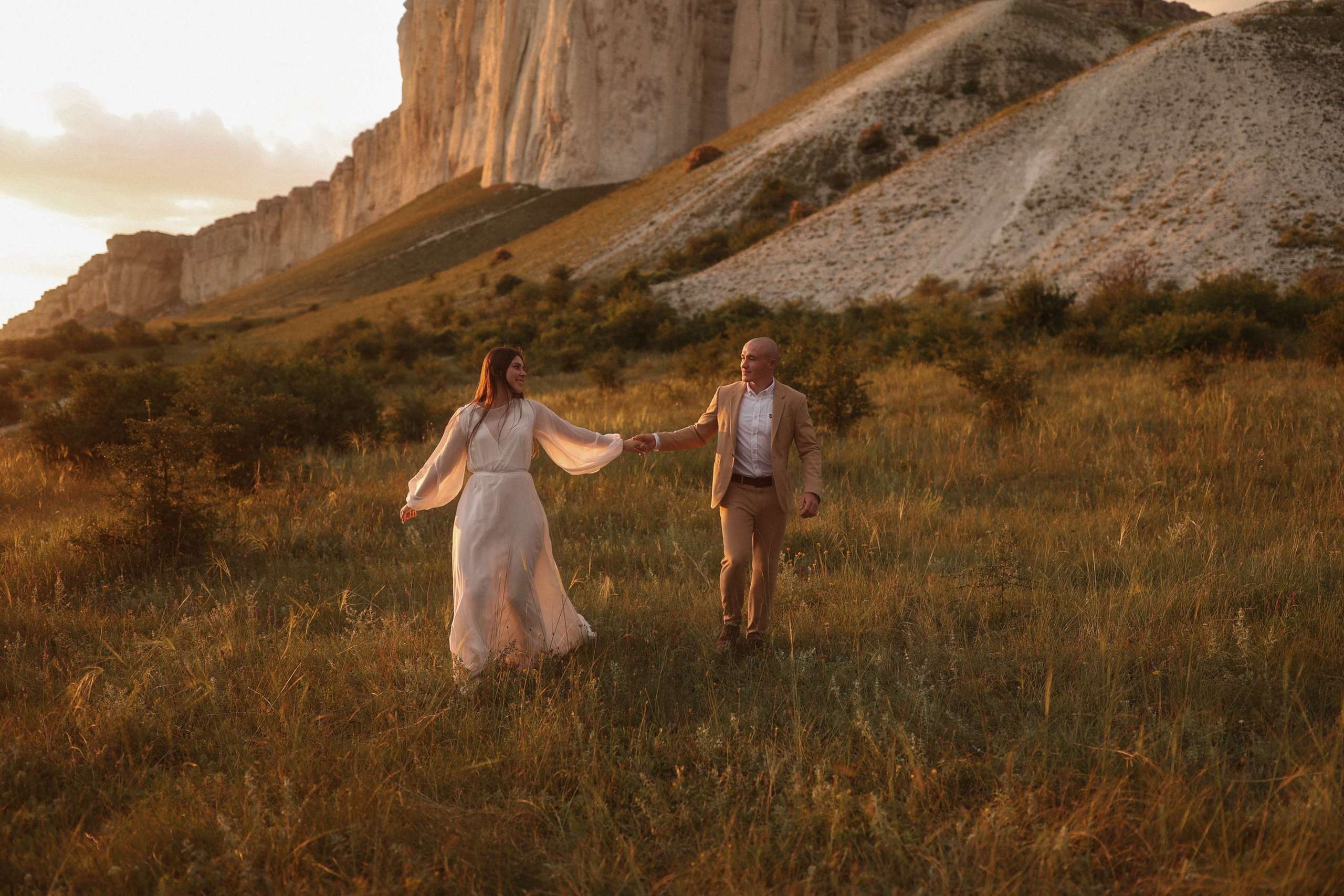 У Белой скалы. Фотограф в Севастополе и Крыму Артем Волобуев