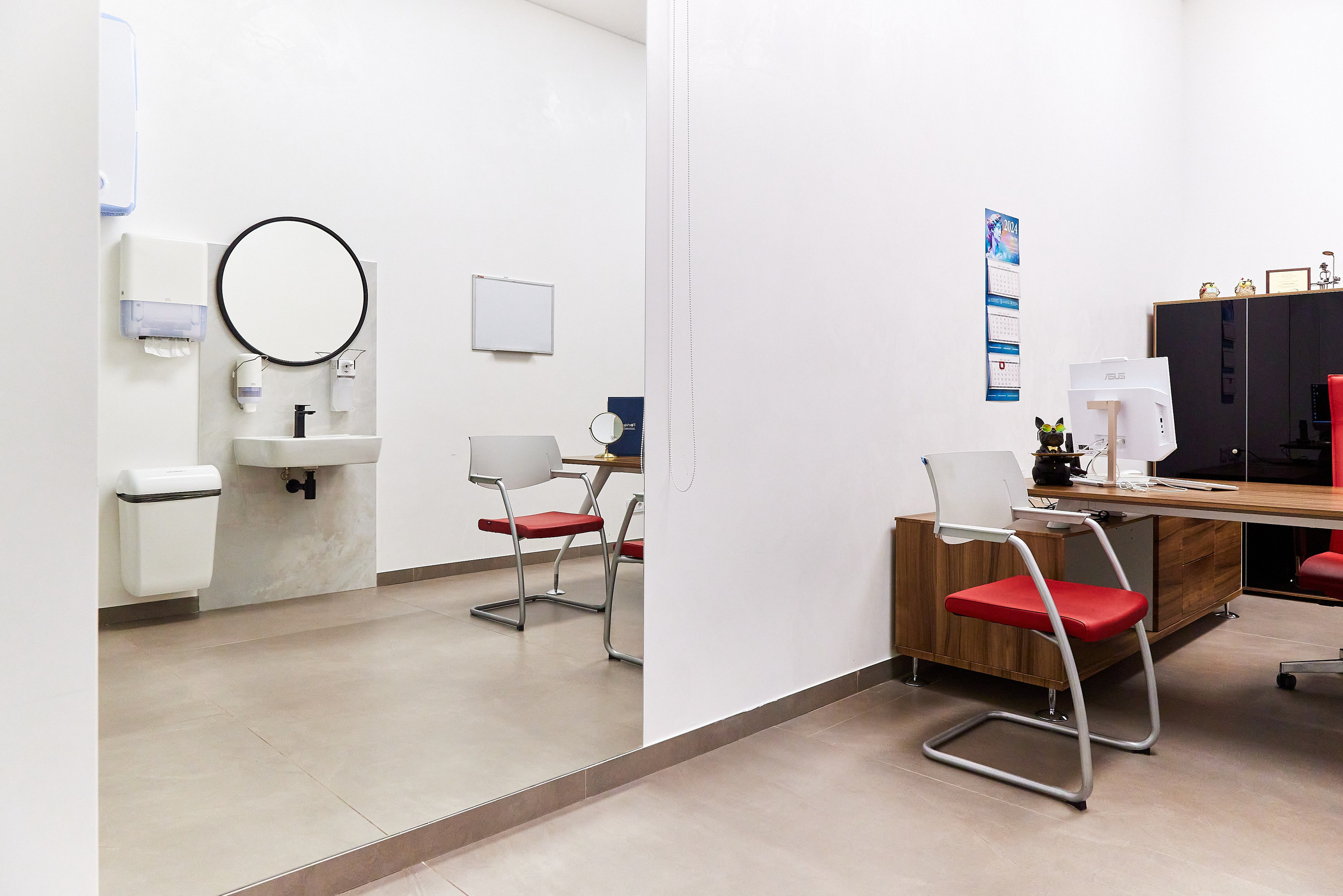 Кабинет пластического хирурга Екимова С. Фотограф Анастасия Леонтьева Санкт-Петербург