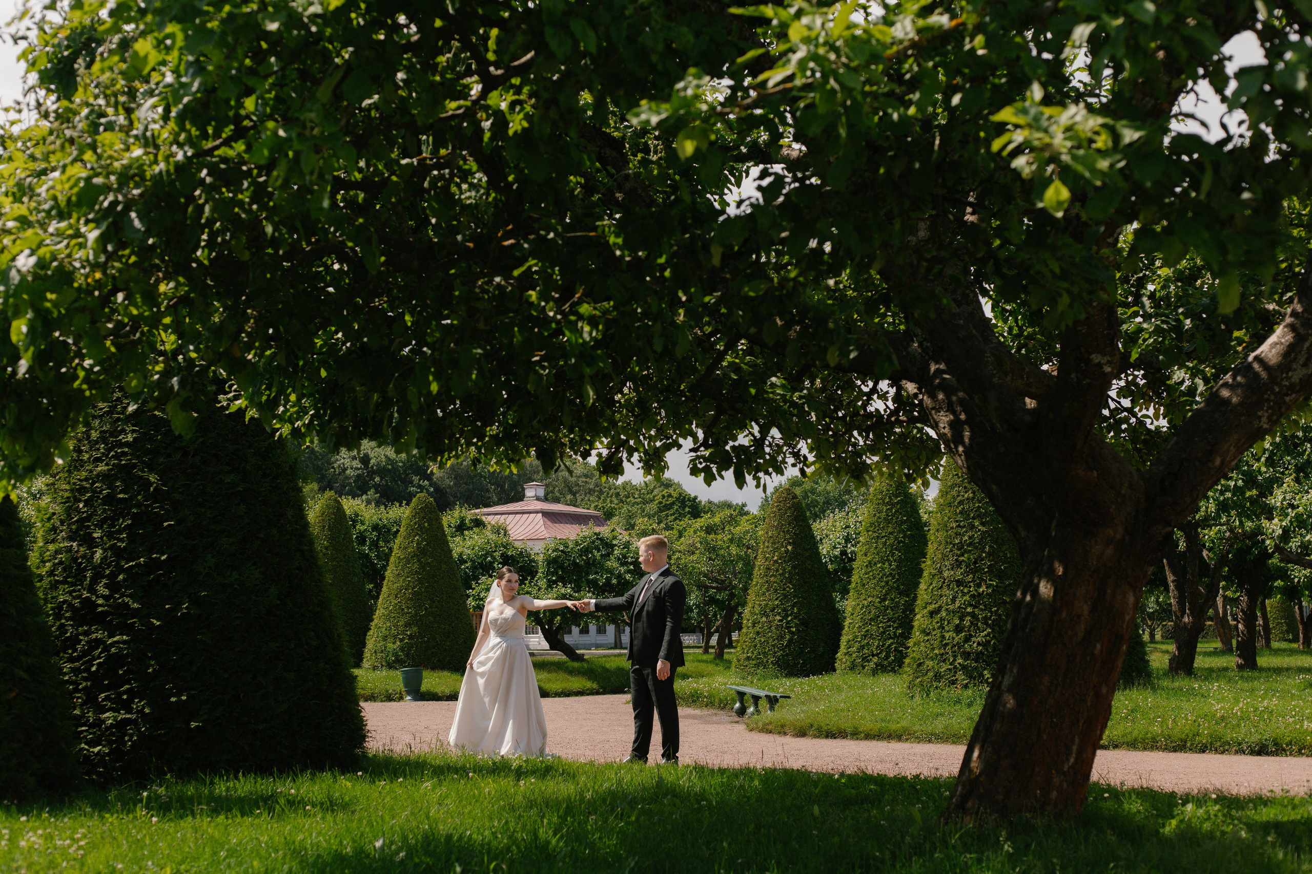 Андрей и Аня (Петергоф). Свадебный фотограф Эля Годлевская