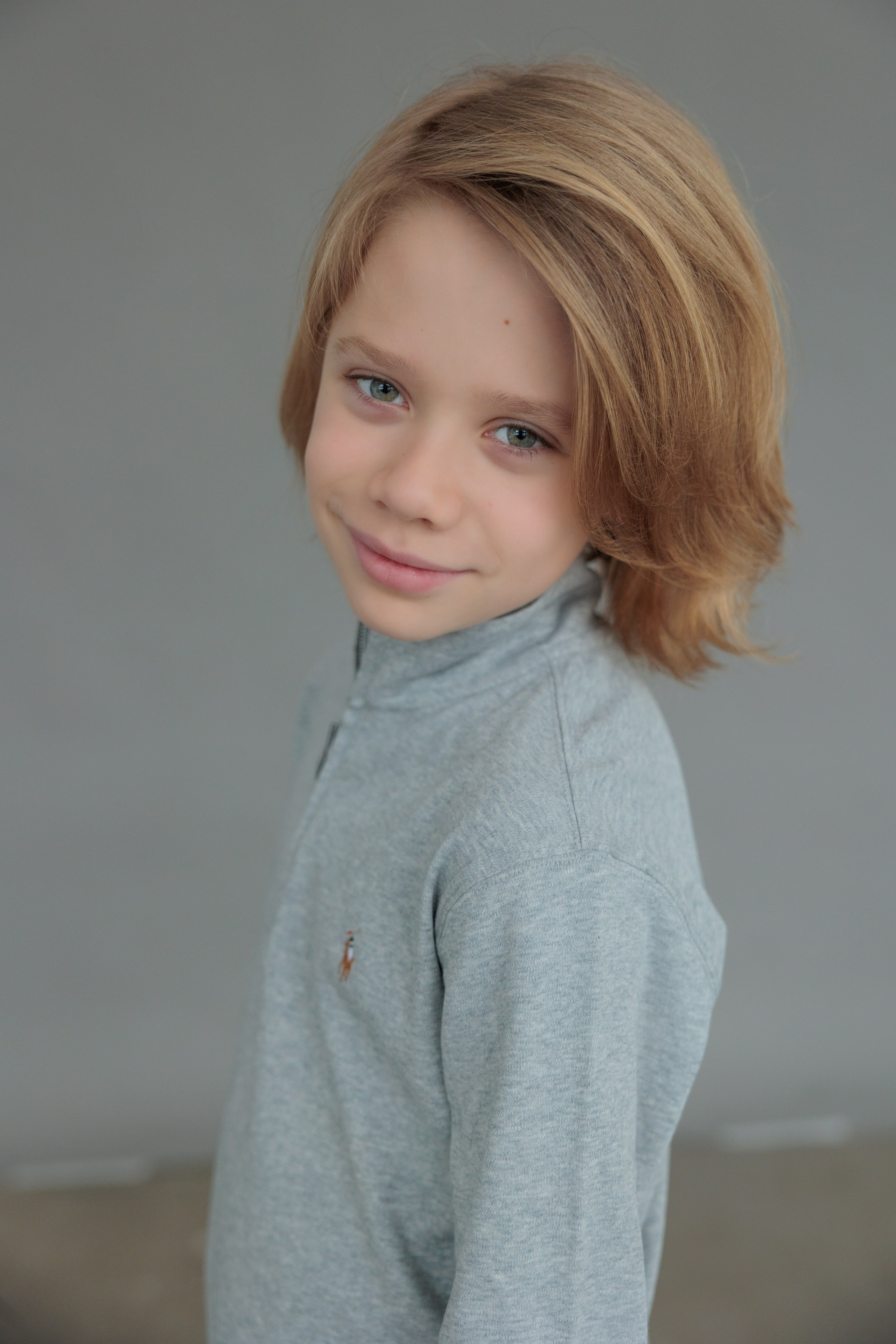 ГЛЕБ. Я фотограф из Москвы к Вашим услугам