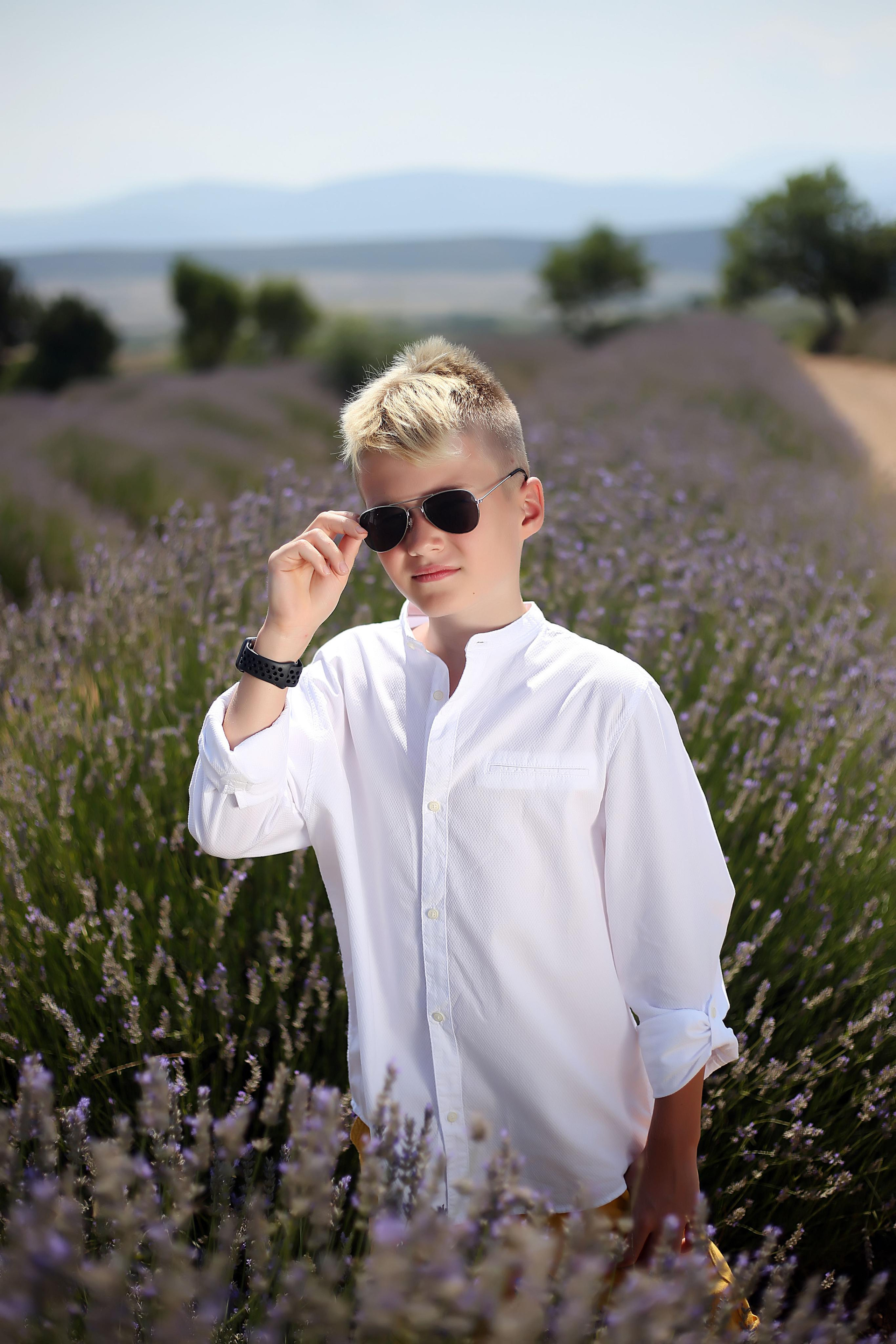 Family and children photoshoots. Professiional photographer in Turkey