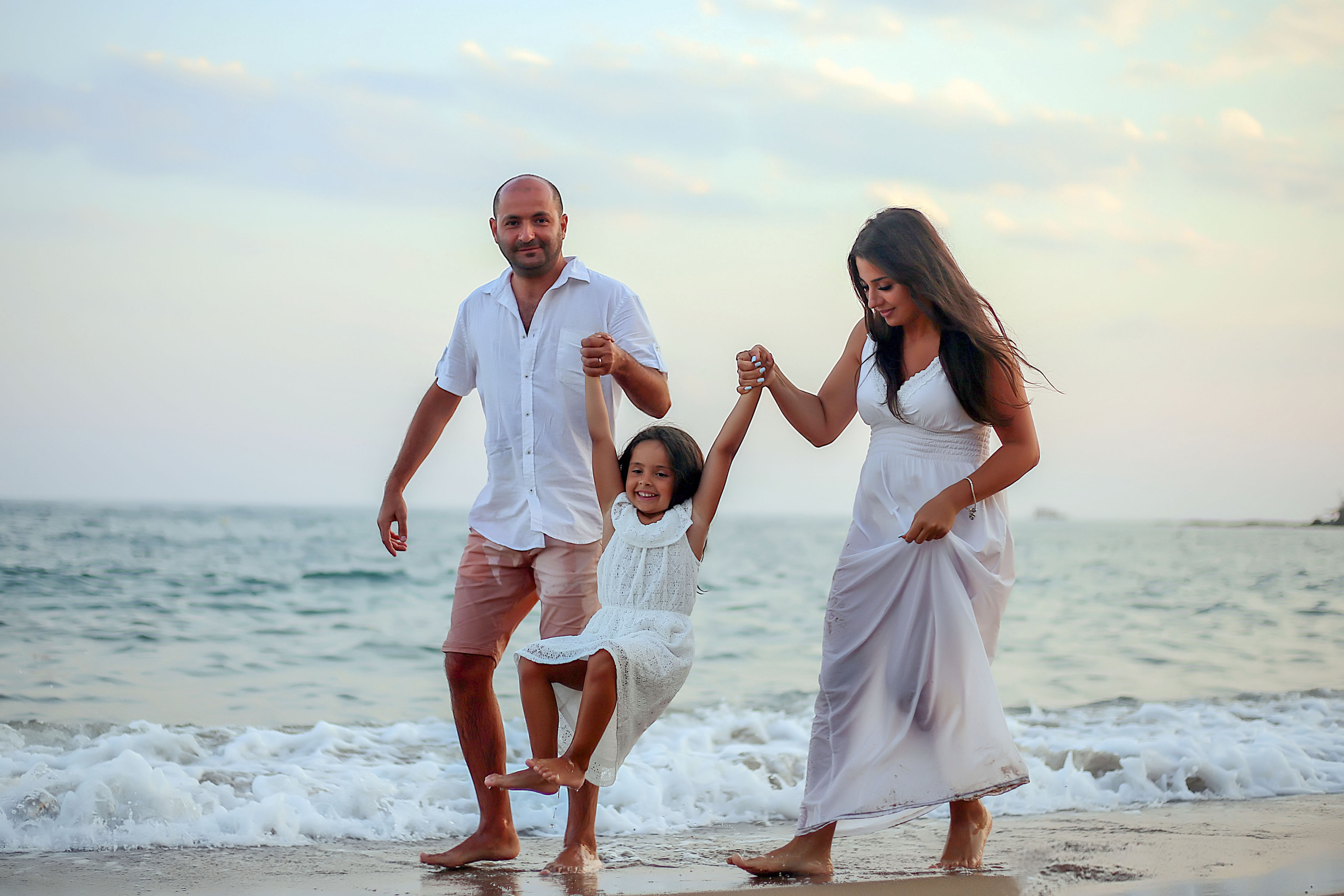 Family and children photoshoots. Professiional photographer in Turkey