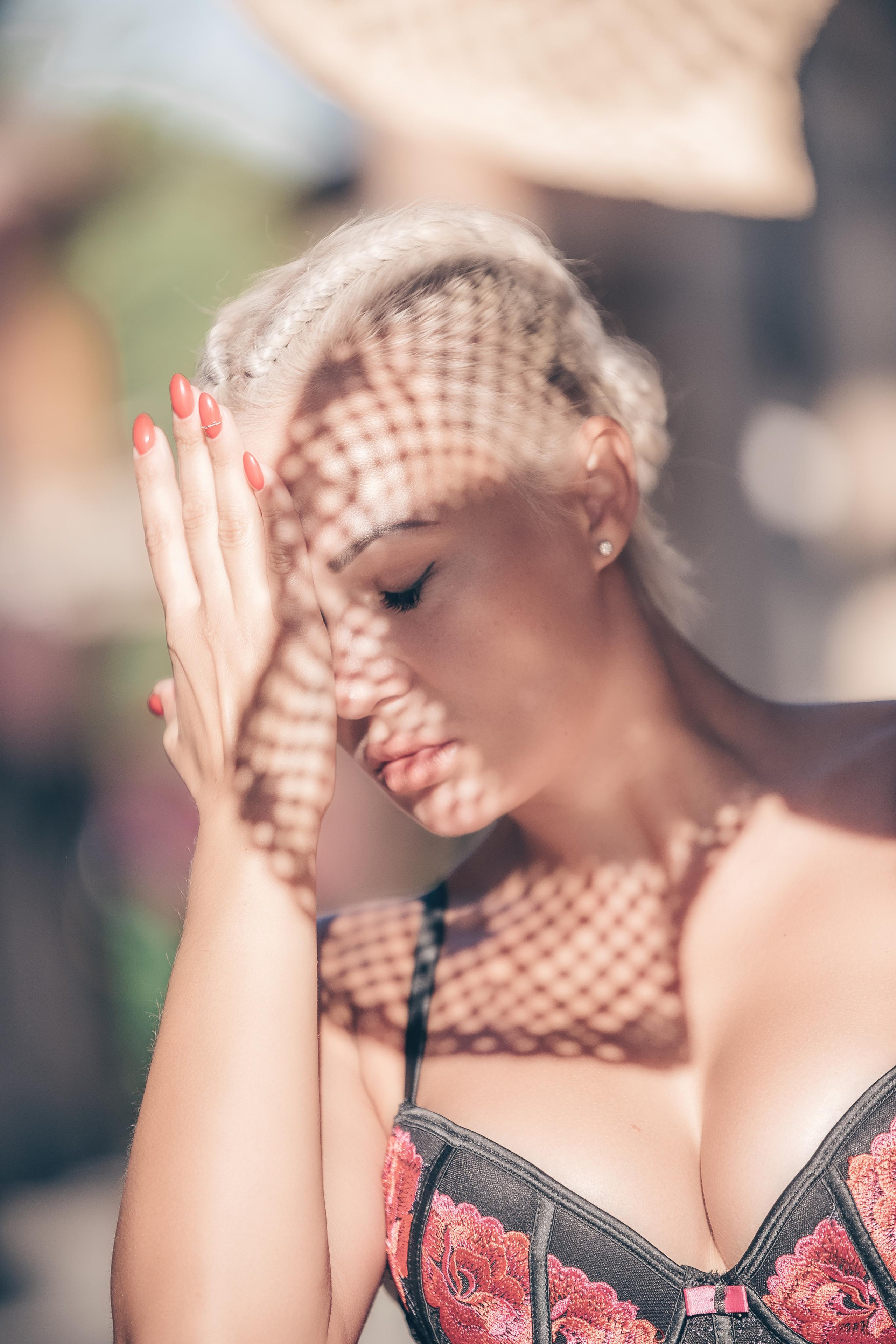 Ковбойская соломенная шляпа. Профессиональный фотограф в Турции Анталии Кемере Сиде Белеке Алании