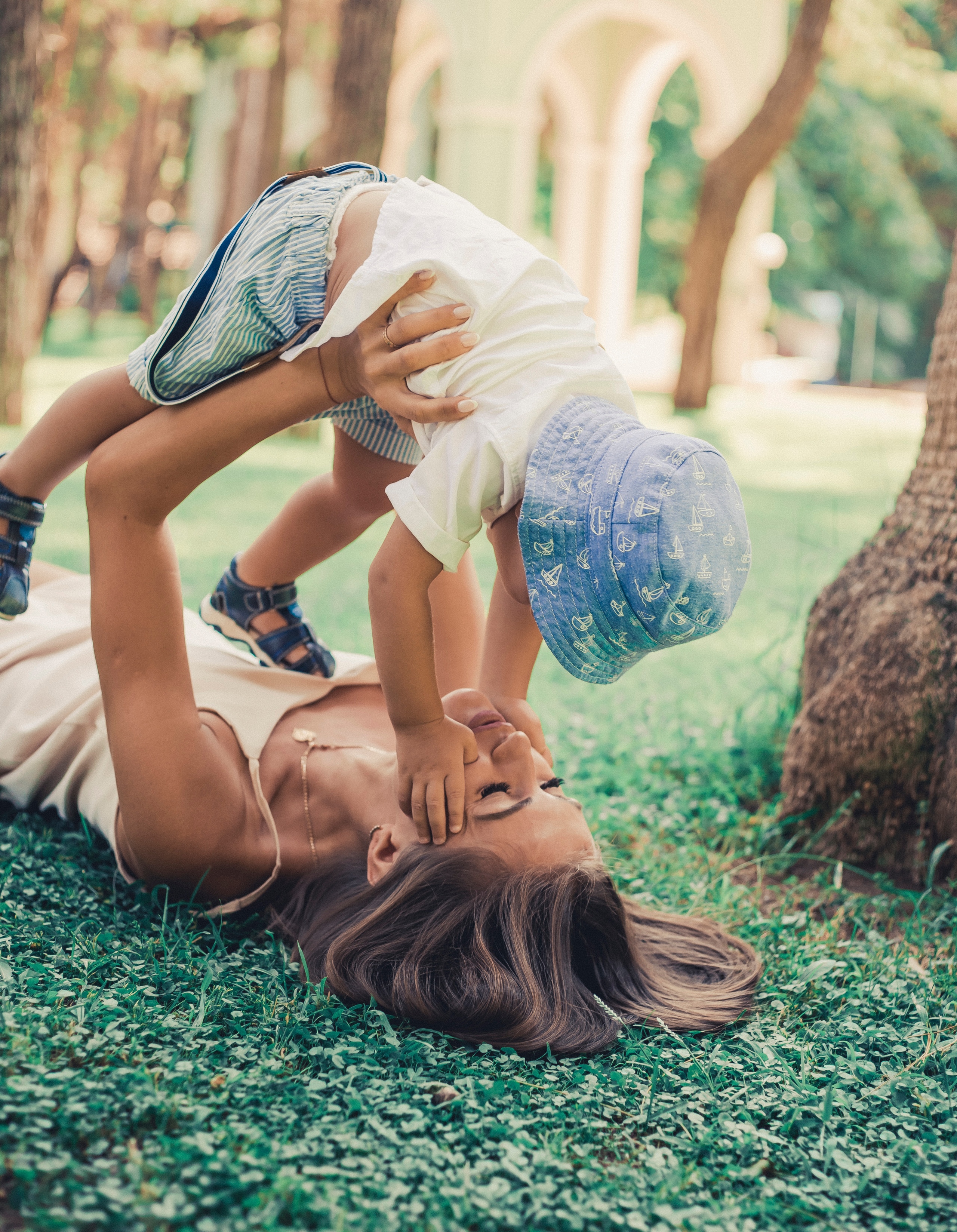 Family and children photoshoots. Professiional photographer in Turkey