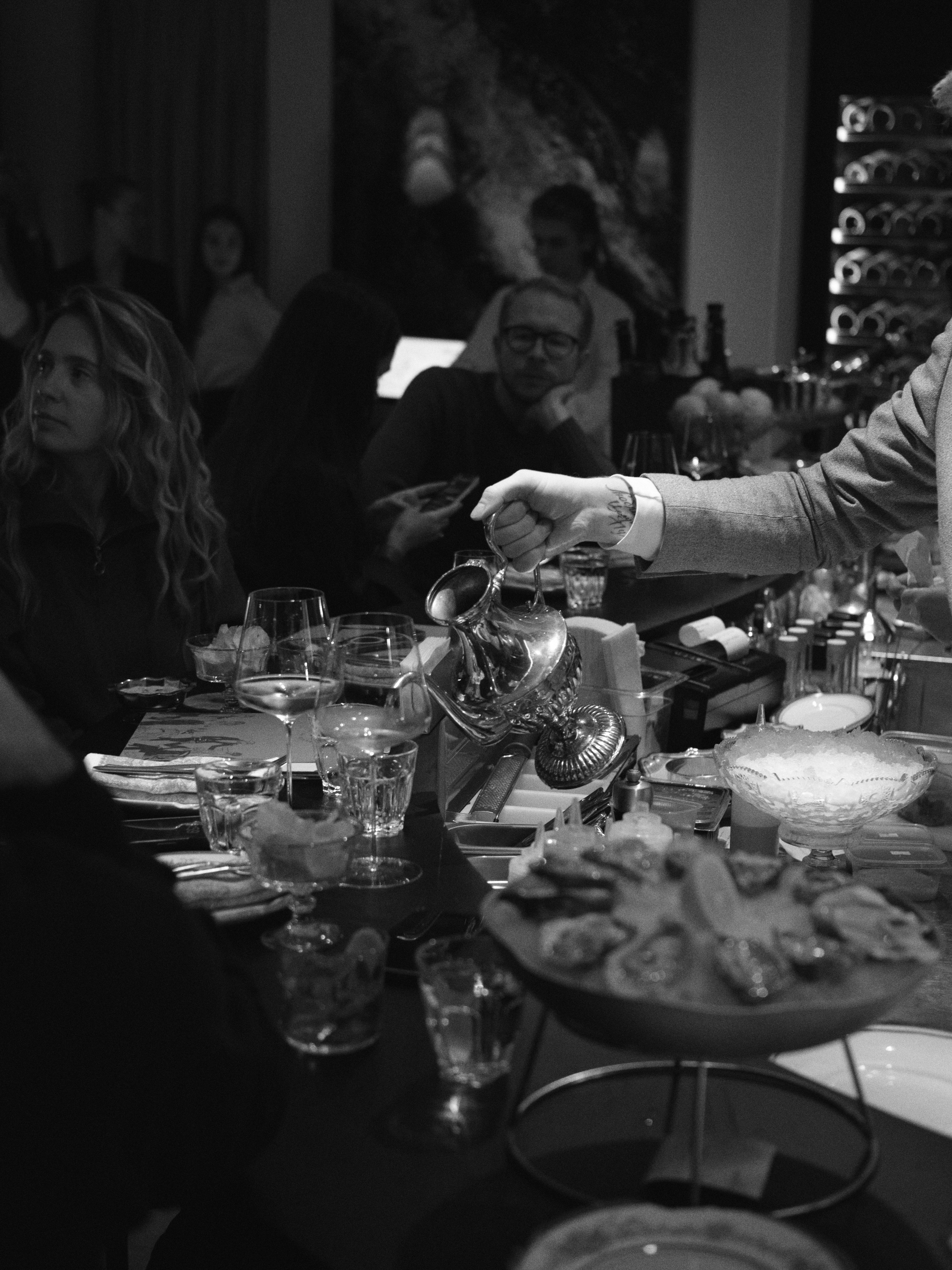 Charlie's bistro. Moi