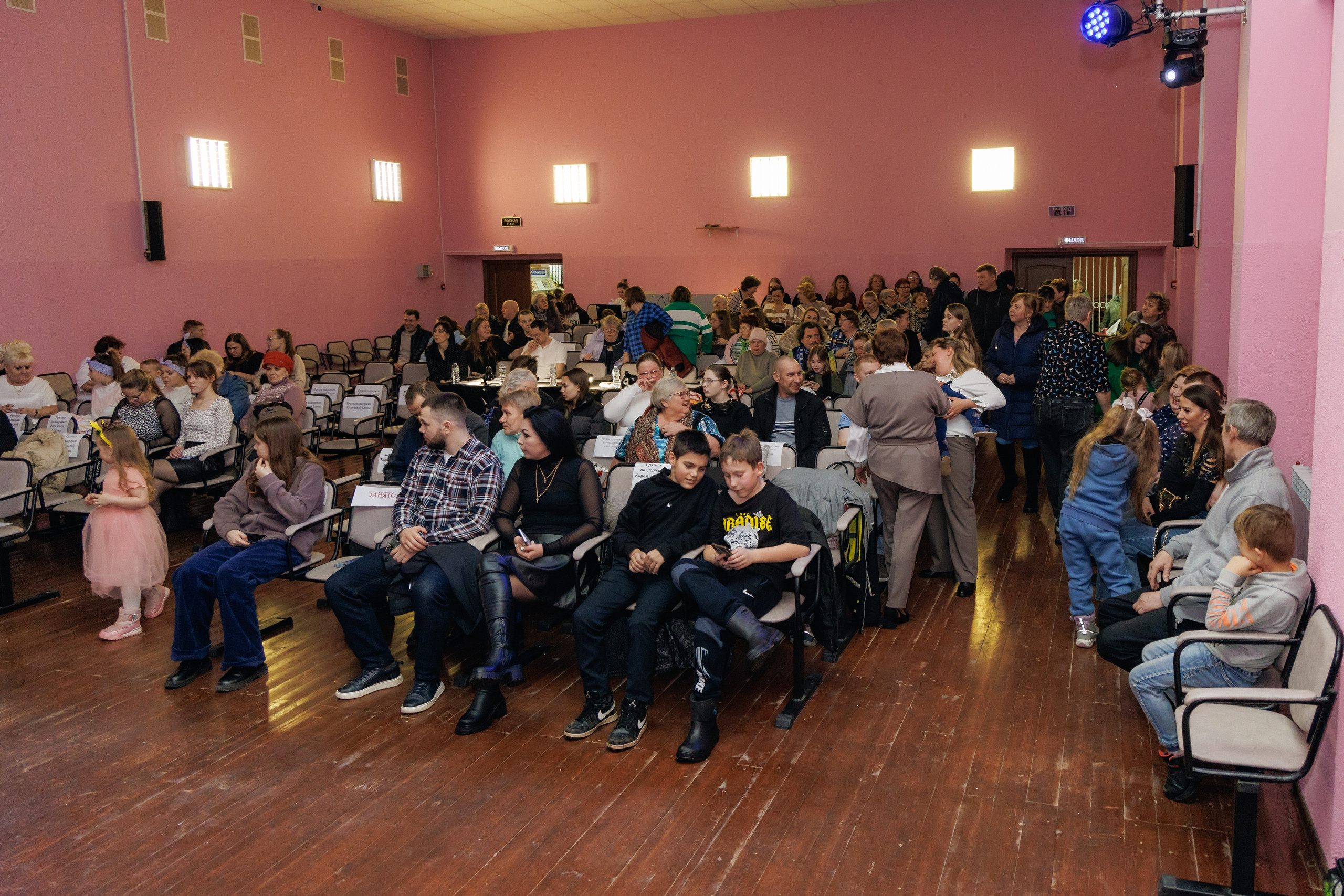 Весенняя Феерия 2025. Свадебный и семейный фотограф в г. Волхов Алексей Кочерыжкин