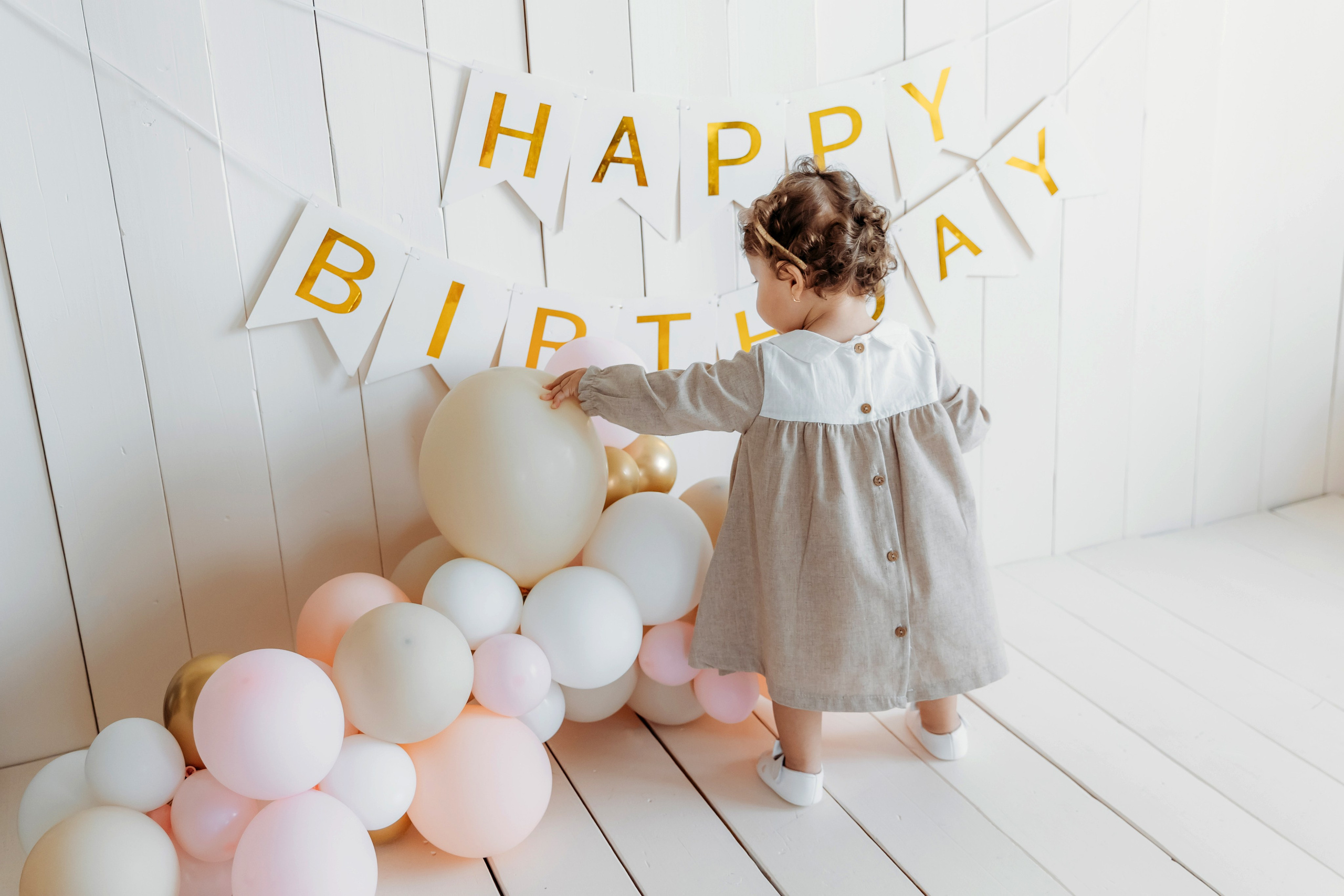 1 годик в студии. Семейный и репортажный фотограф в Иркутске Людмила Лиханская