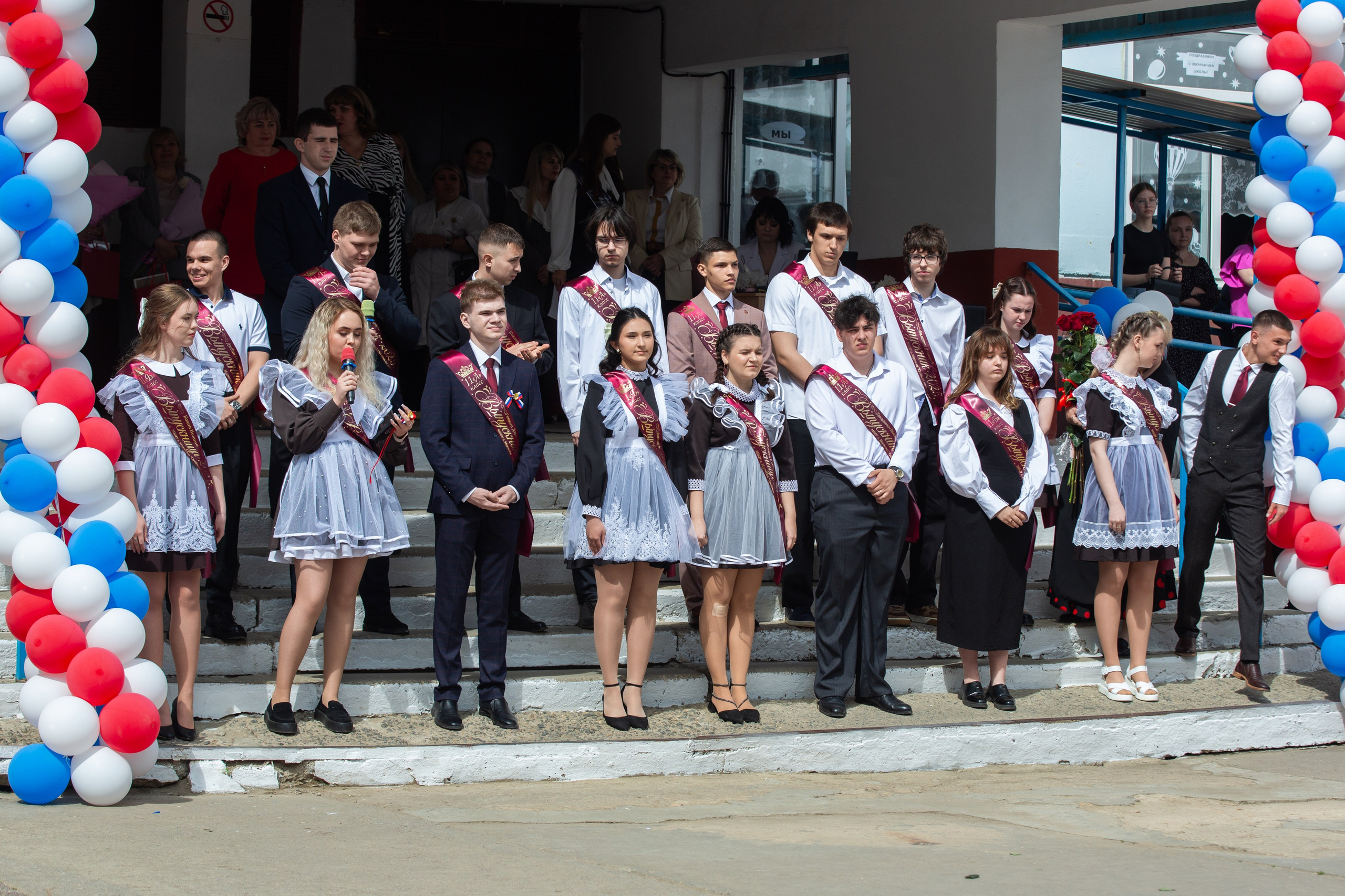 ПОСЛЕДНИЙ ЗВОНОК 2025 9 ШКОЛА Г. МЦЕНСК. Профессиональный фотограф в Мценске и Орловской области