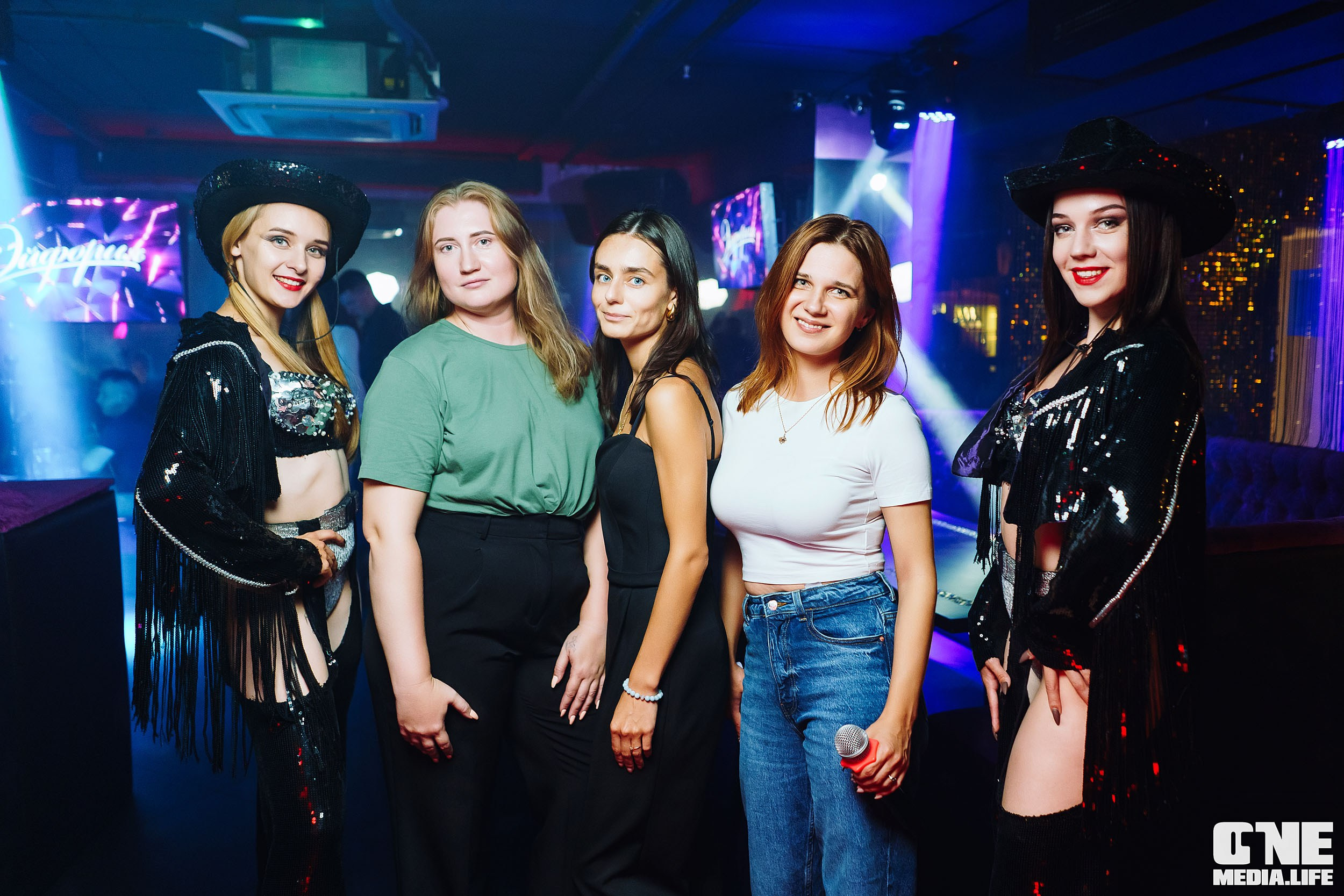 Фоторепортаж из караоке-клуба Эйфория. One Media Life: фоторепортажи, фотоотчеты с мероприятий и заведений