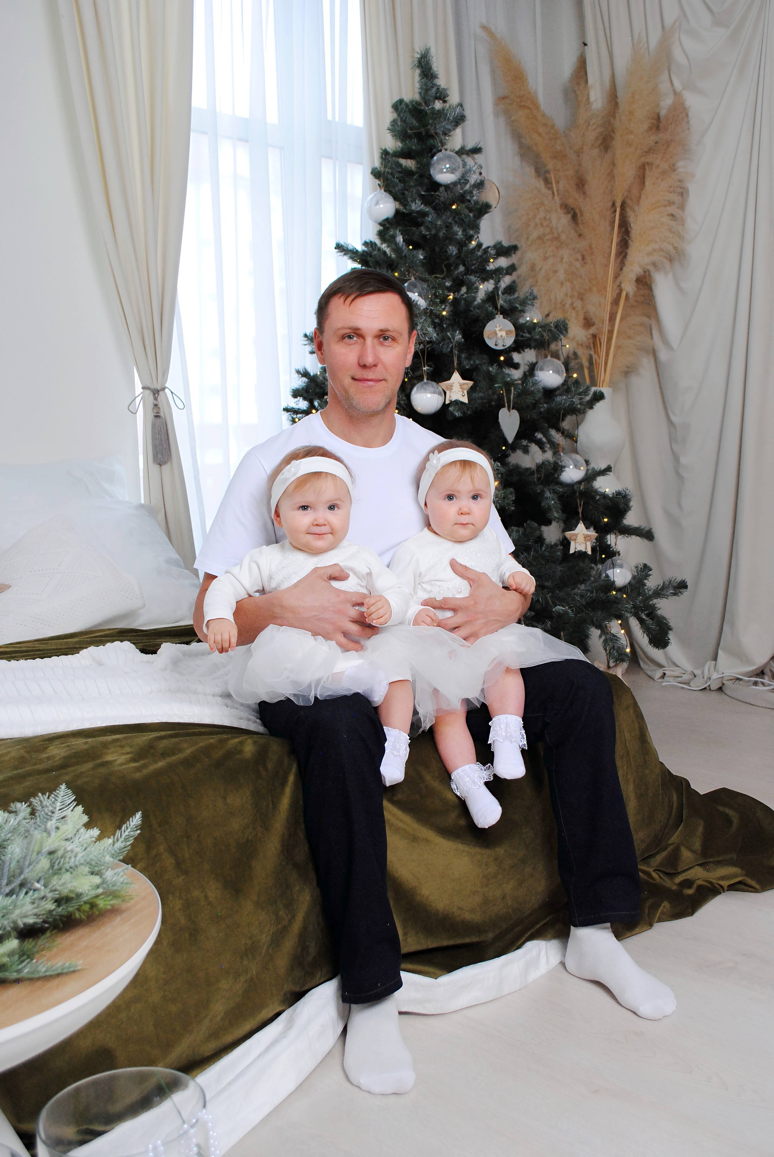 Мария и семья. Фотограф Мария Мусаелян