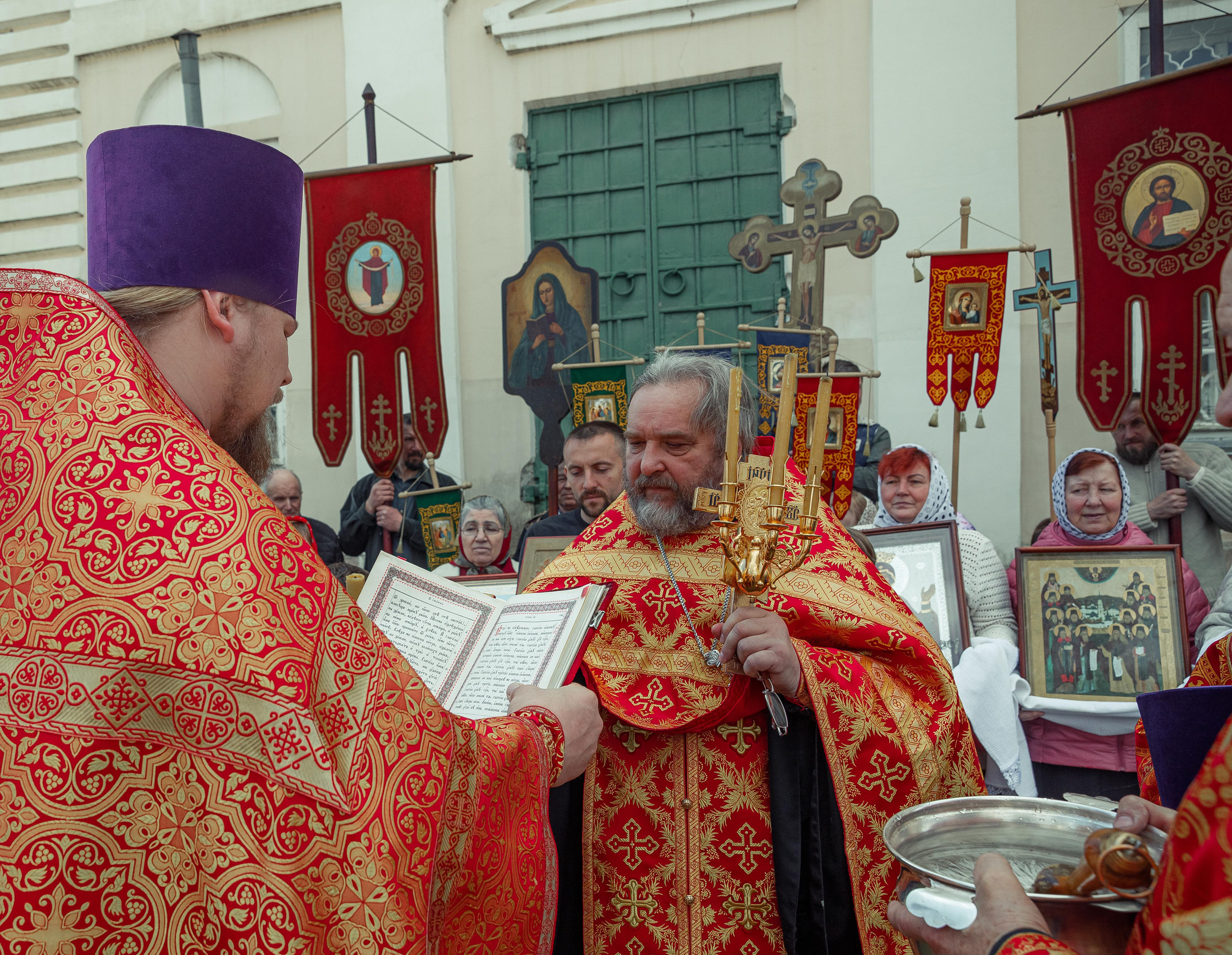 Пасхальная седмица. Козельск. Фотограф Виталий Верескун. Козельск-Калуга
