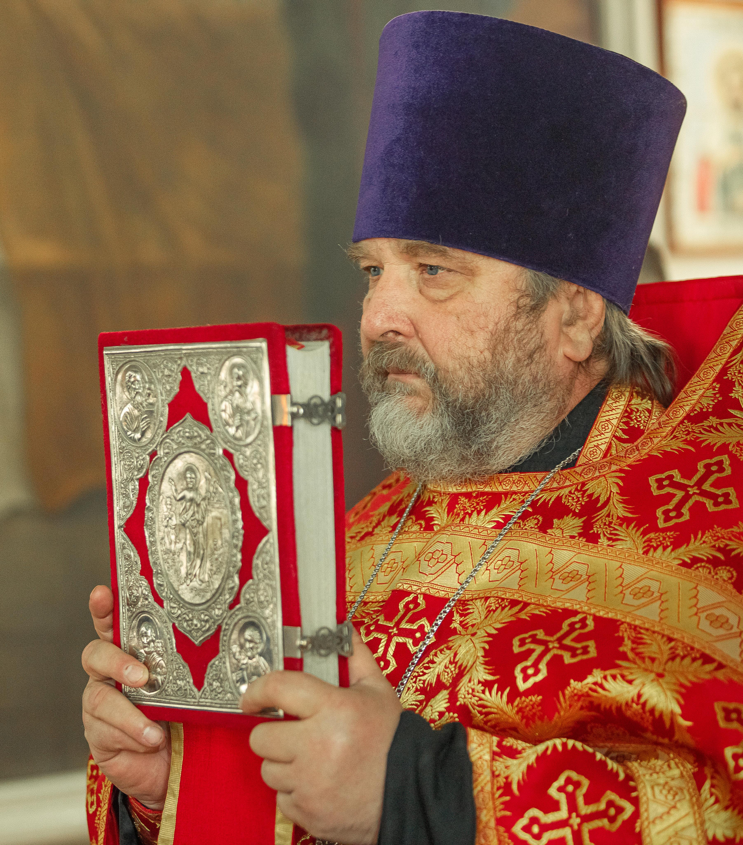 Пасхальная седмица. Козельск. Фотограф Виталий Верескун. Козельск-Калуга