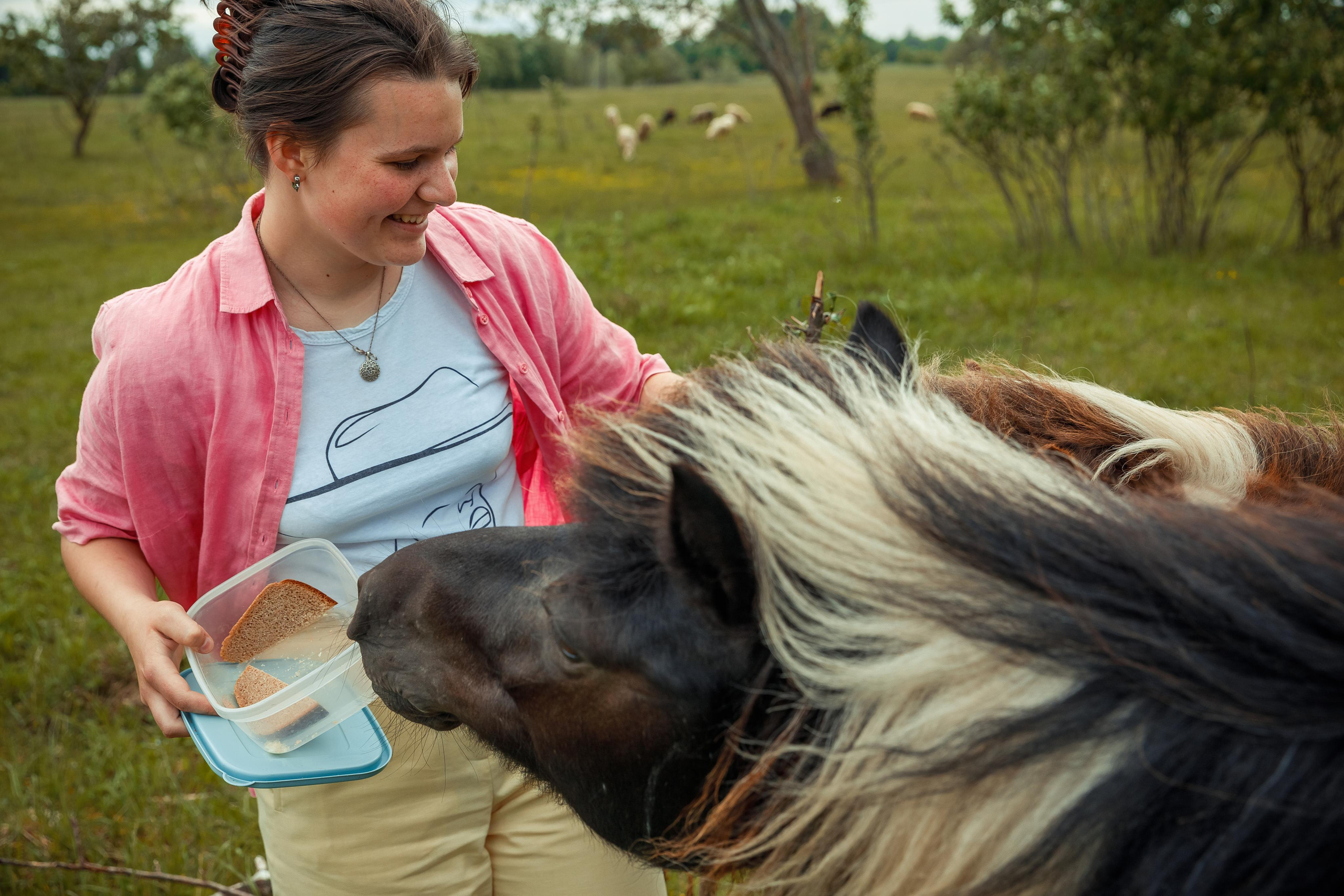 Деревенский пианист. Фотограф Виталий Верескун. Козельск-Калуга