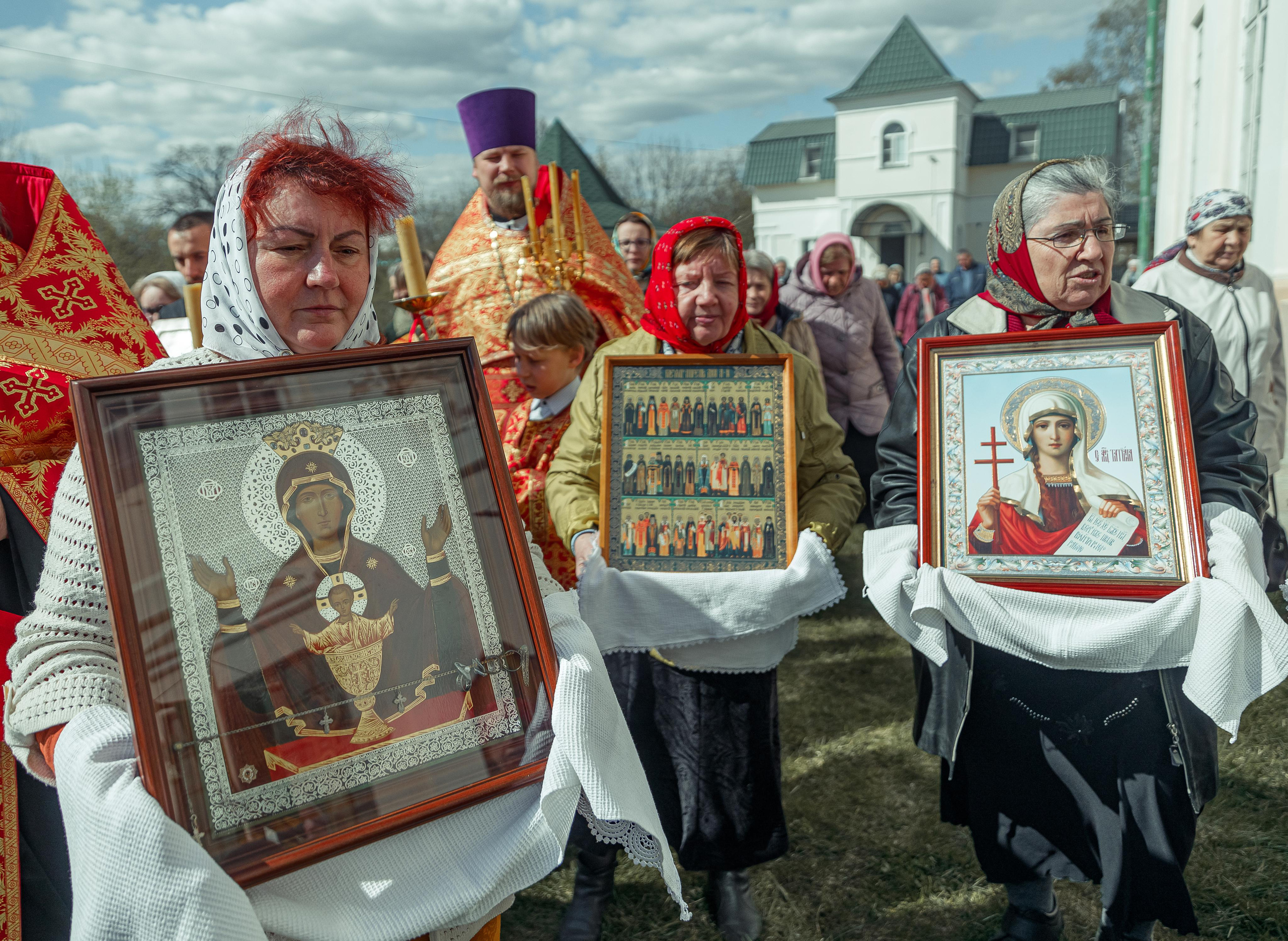 Пасхальная седмица. Козельск. Фотограф Виталий Верескун. Козельск-Калуга