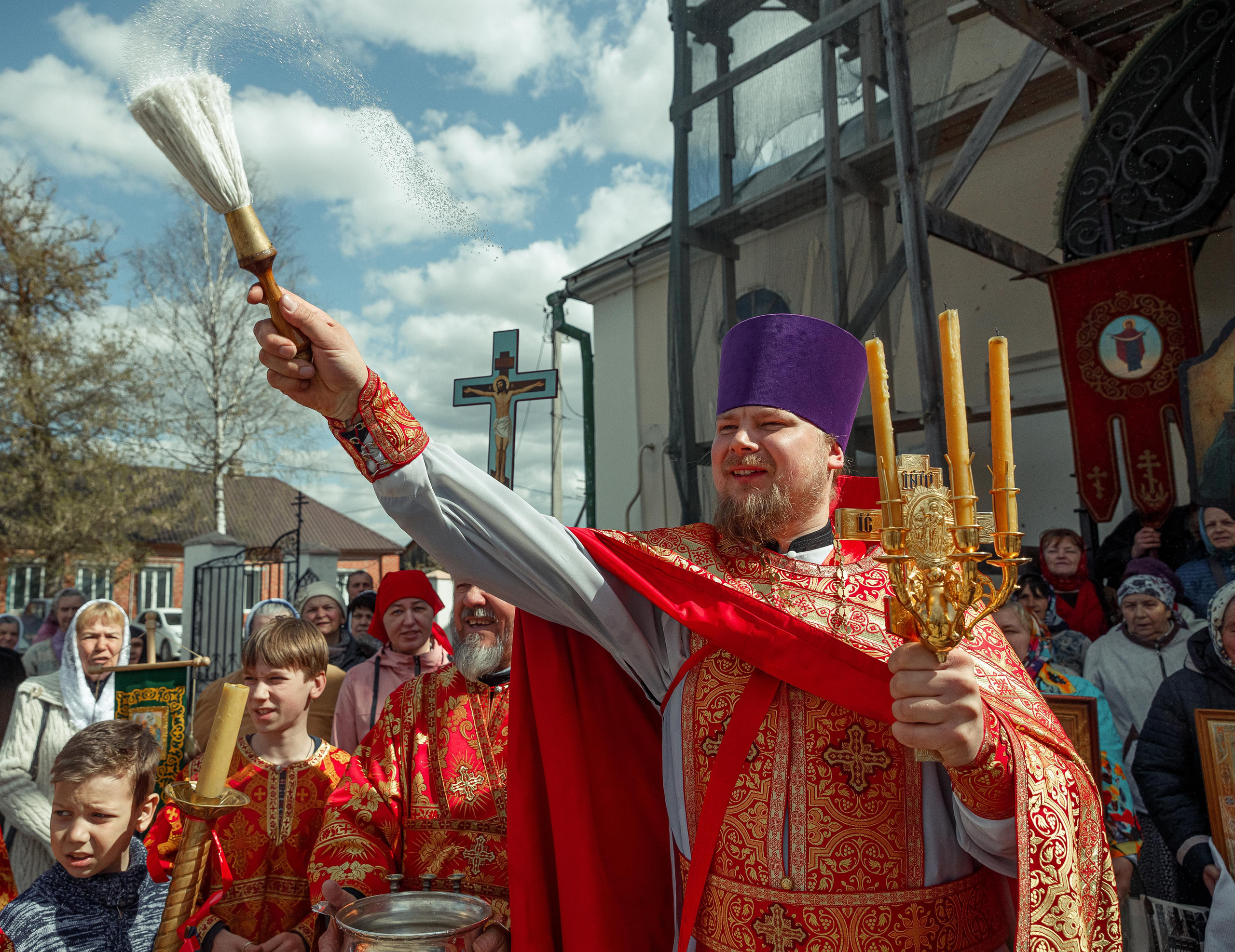 Пасхальная седмица. Козельск. Фотограф Виталий Верескун. Козельск-Калуга