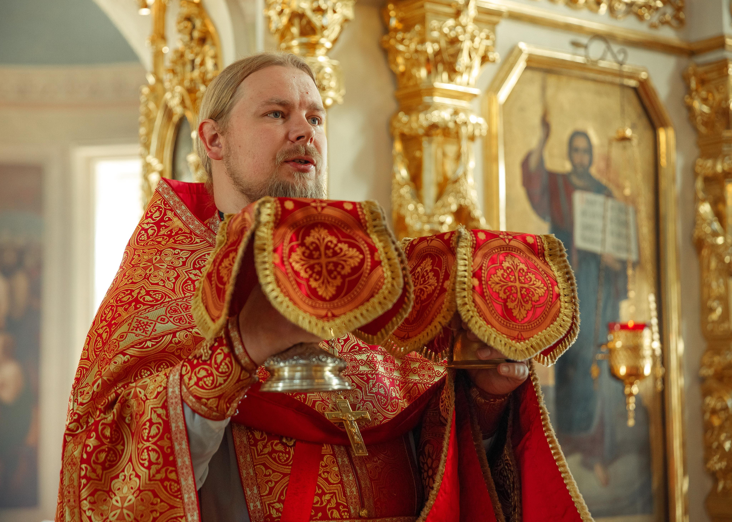 Пасхальная седмица. Козельск. Фотограф Виталий Верескун. Козельск-Калуга