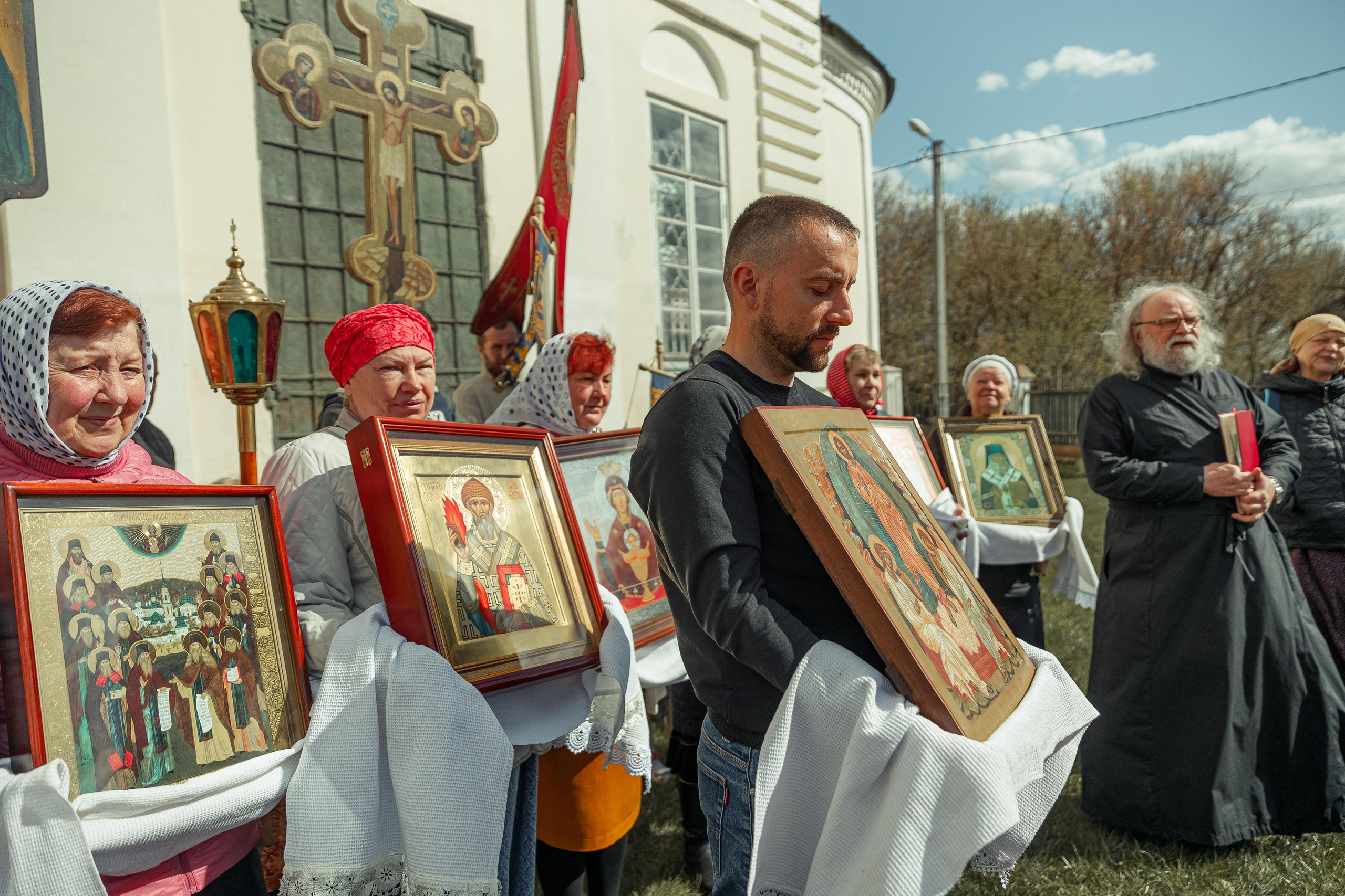 Пасхальная седмица. Козельск. Фотограф Виталий Верескун. Козельск-Калуга