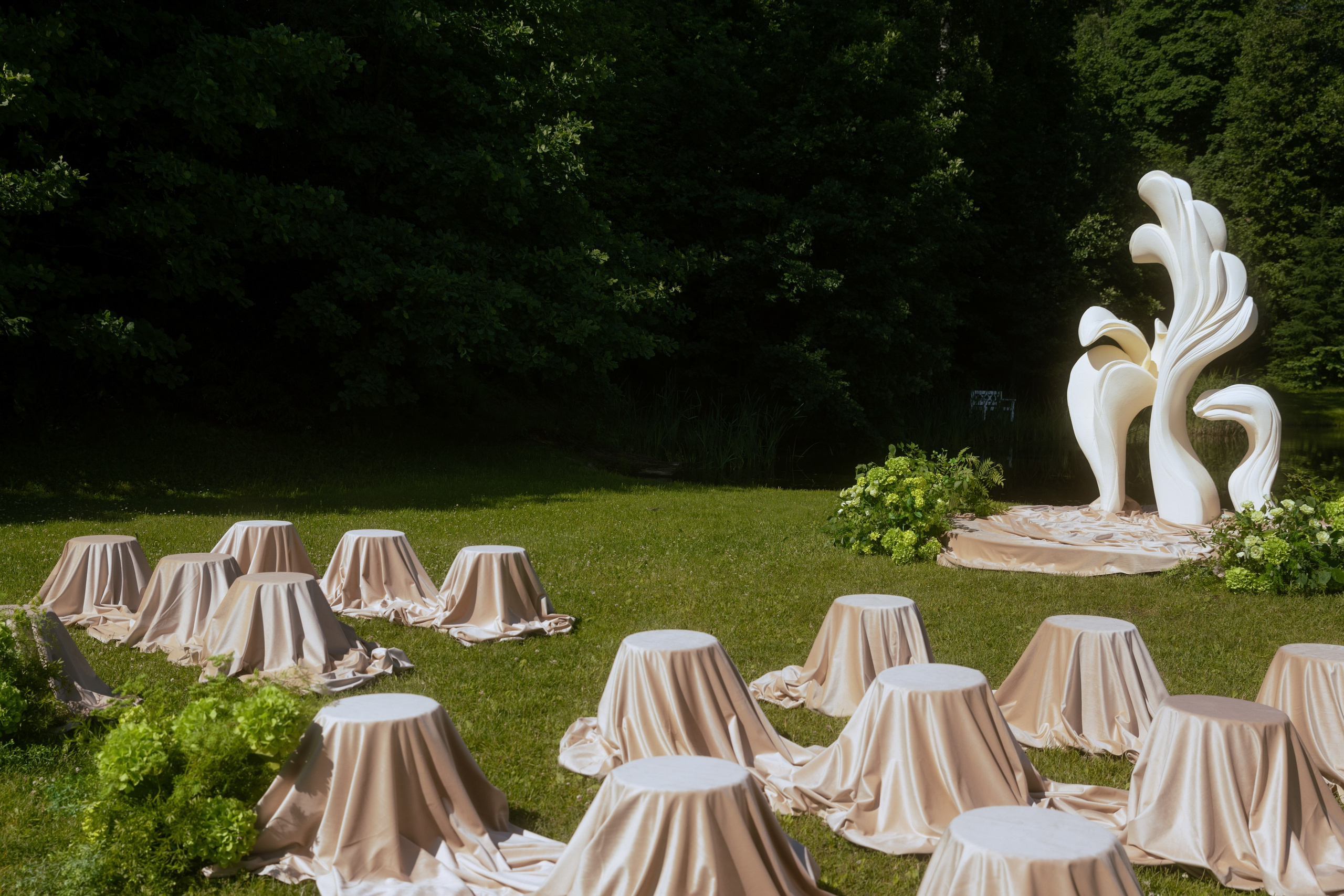 Надя и Вова, современная классика за городом, СПб. Фотограф в Москве Екатерина Черненко