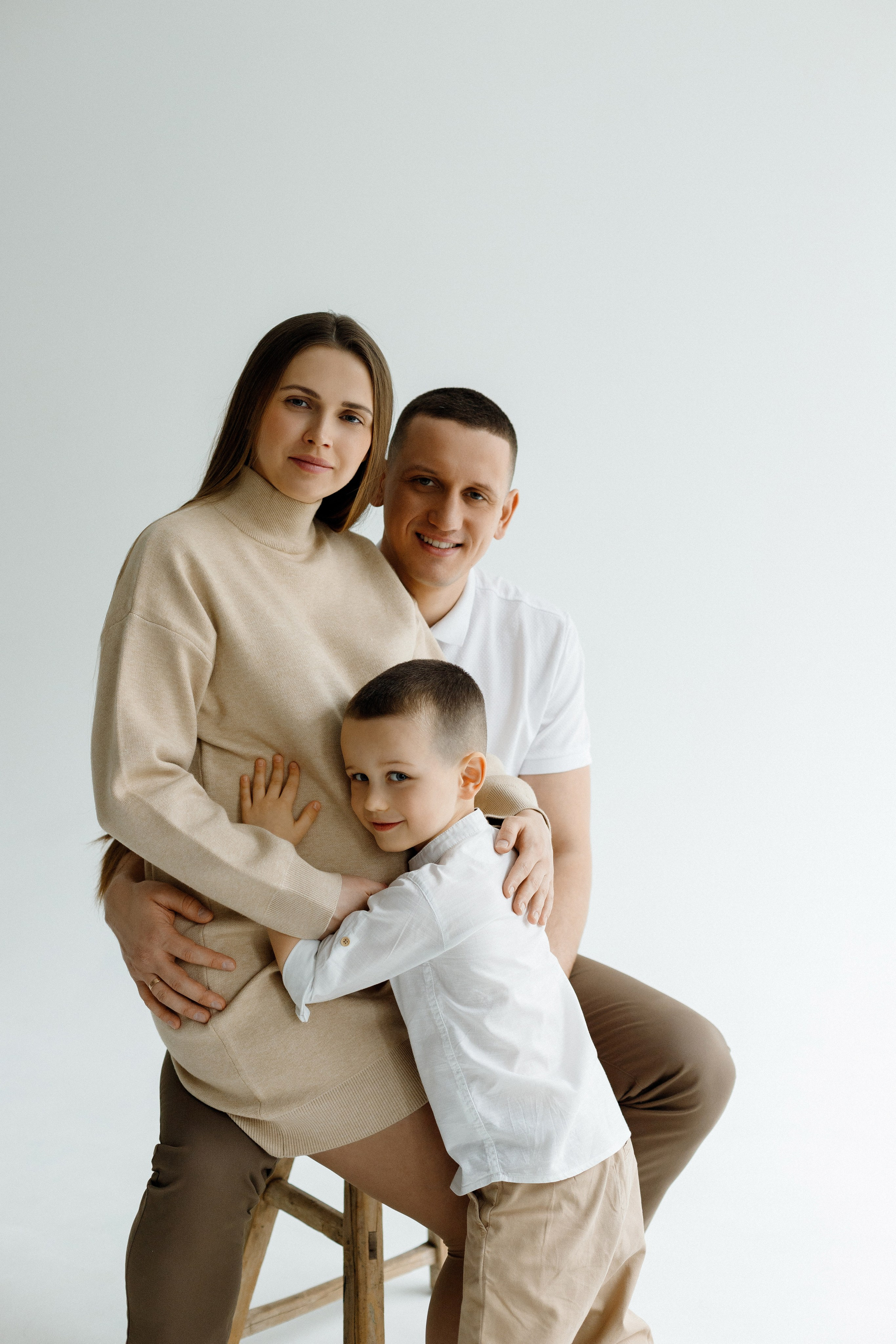 Семейная фотосессия беремености в Лофт 13. Фотограф Александра Сыщенко