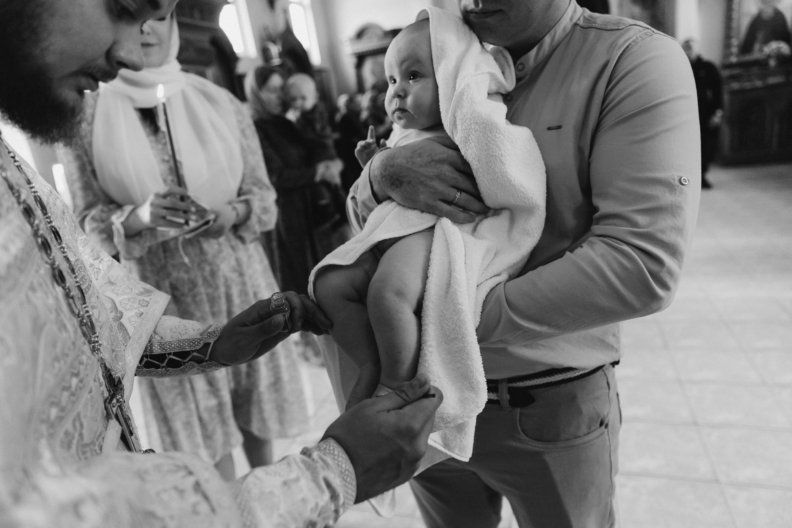 Таинство Крещения. Северная церковь. Фотограф Новый Уренгой I Ньюборн I Фотограф материнства I ЯНАО