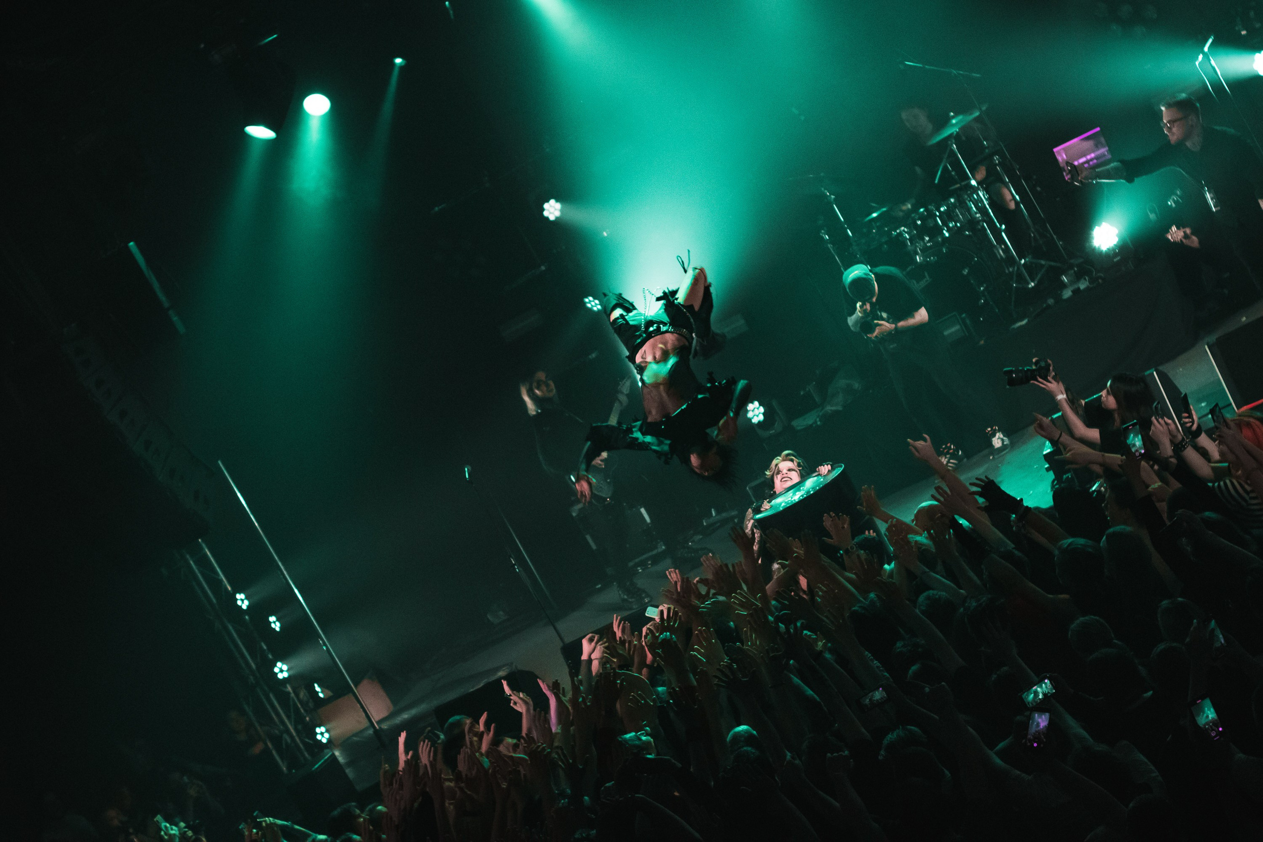 Концерты. Страница