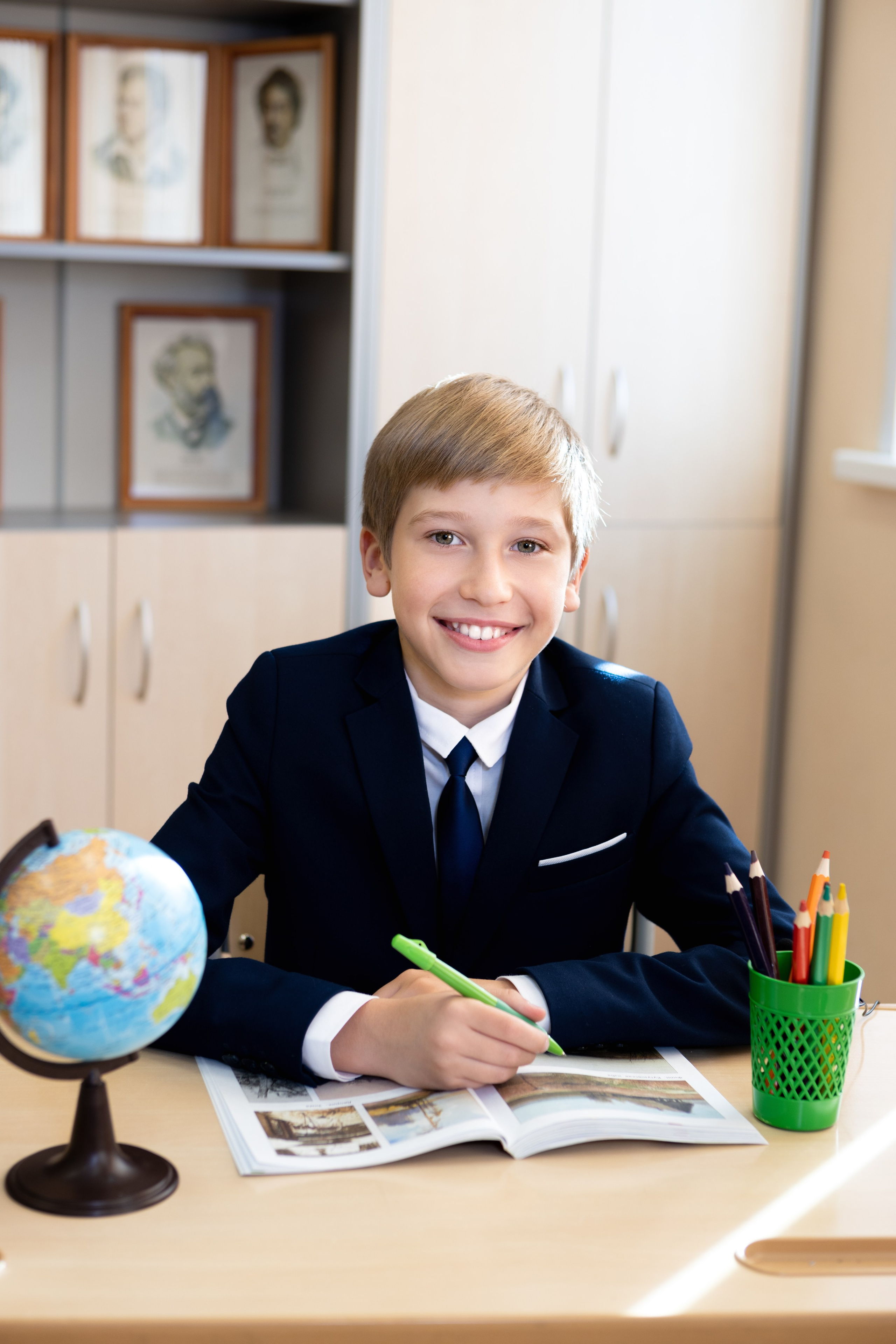 Выпускной альбом 4 класс в Ростове-на-Дону