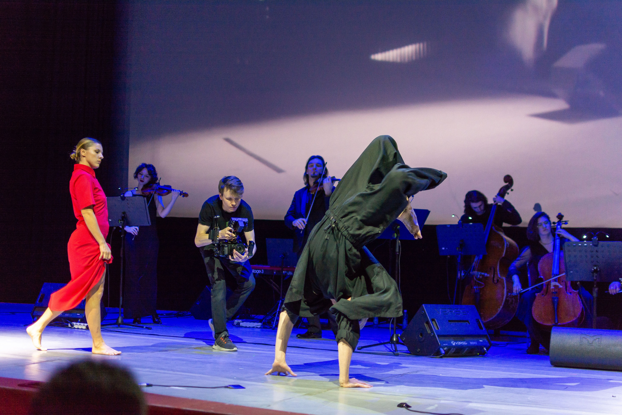 Концерт оркестра Cinematica. Репортажный фотограф в Новосибирске