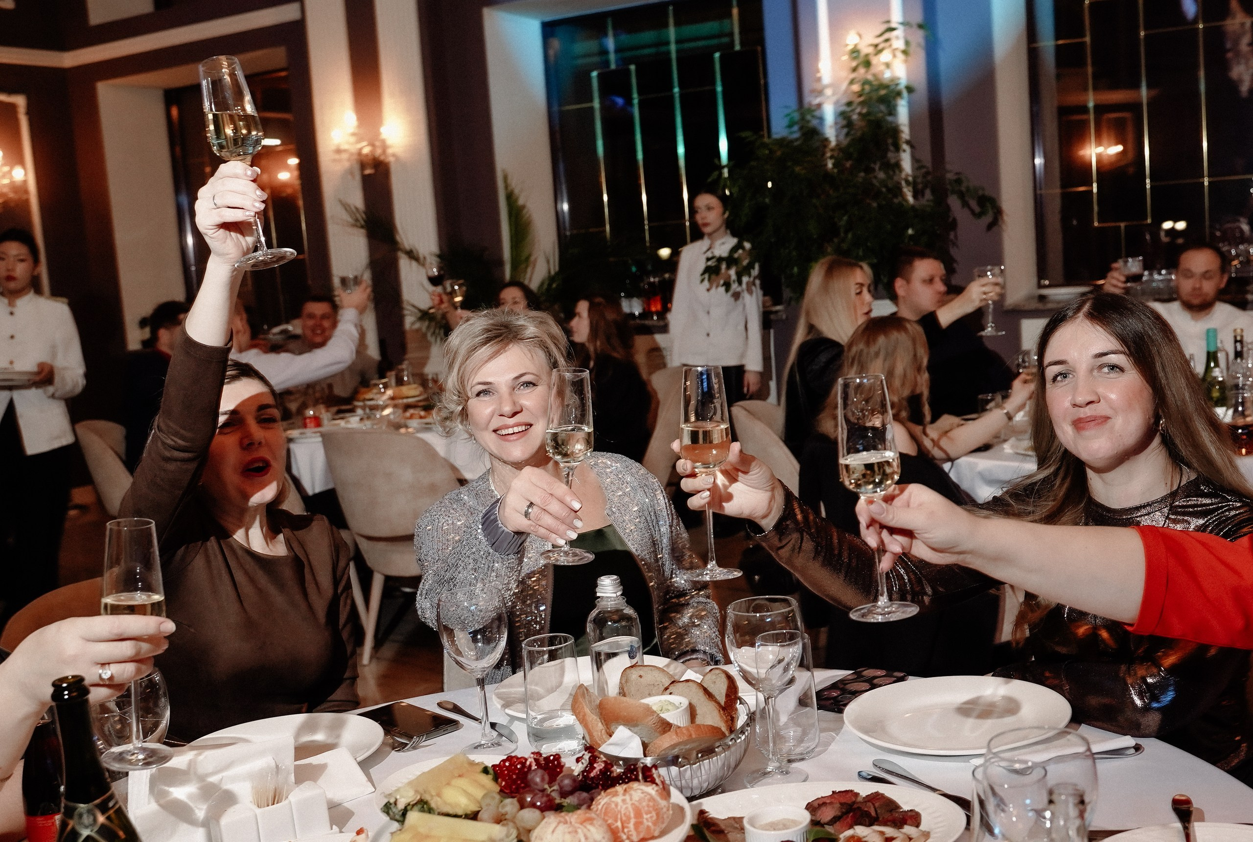 Корпоратив. репортаж. Фотосъемка и видеосъемка свадеб Липецк