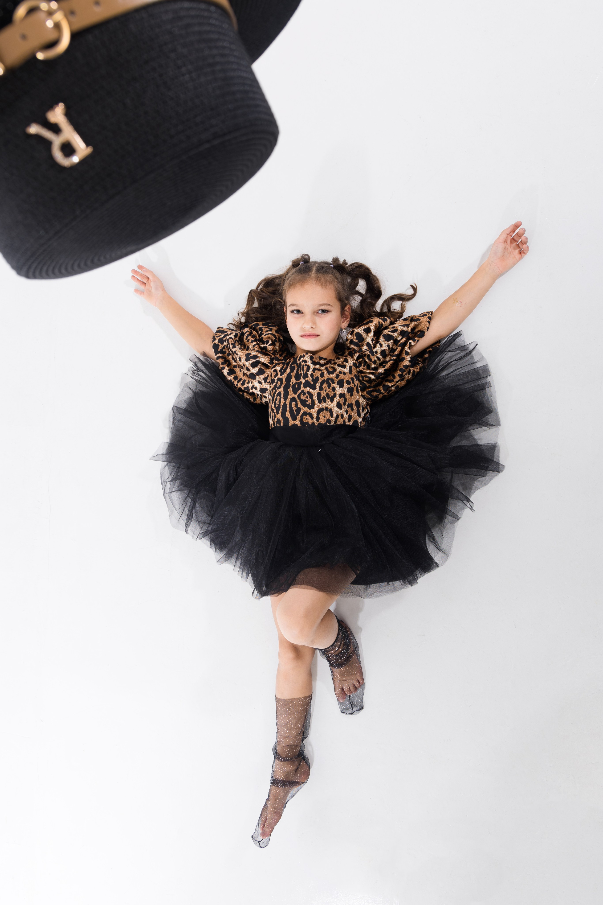 Студия. Photomantis