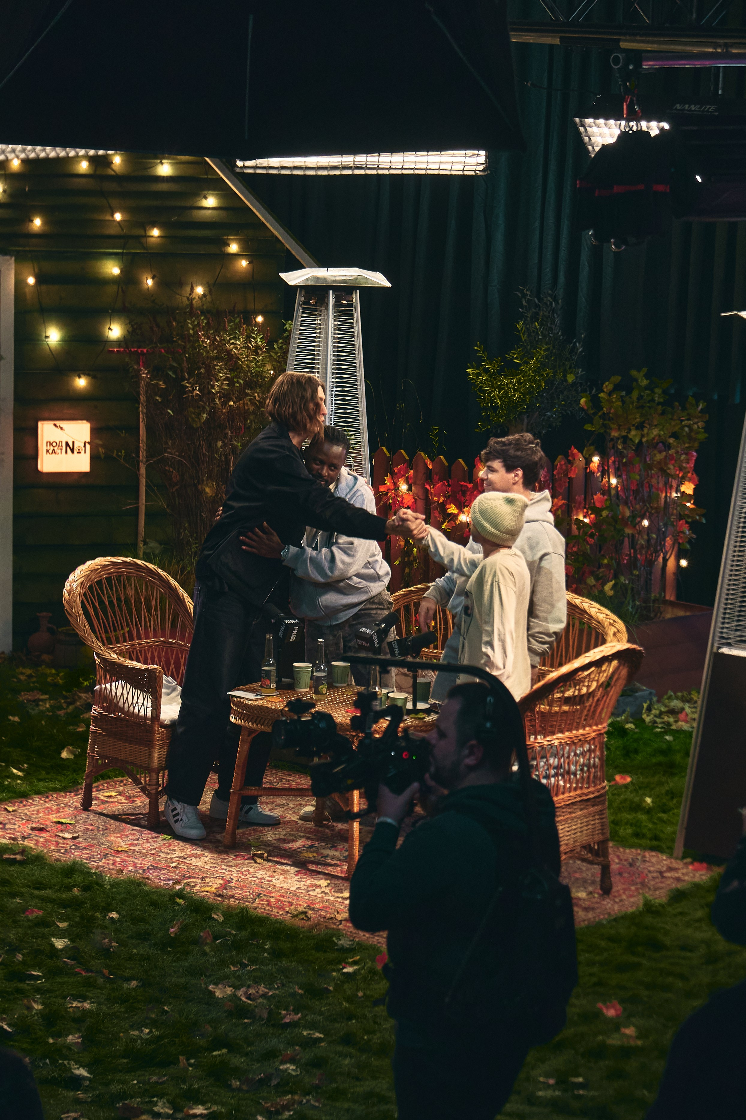 Бэстейдж «Летний подкаст № 1». Главная