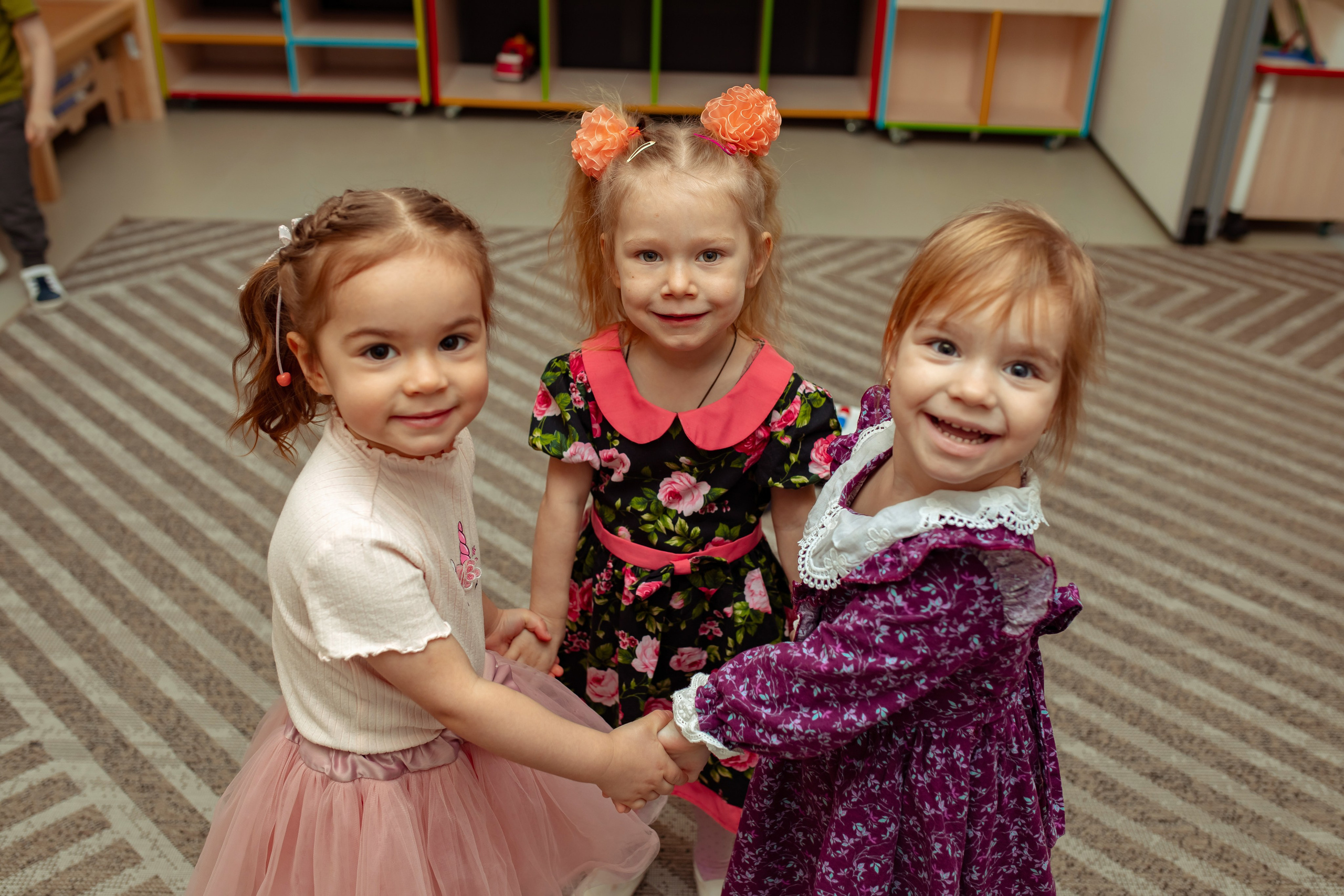 Праздник весны в детском саду. Семейный и детский фотограф в Москве Дорогова Екатерина