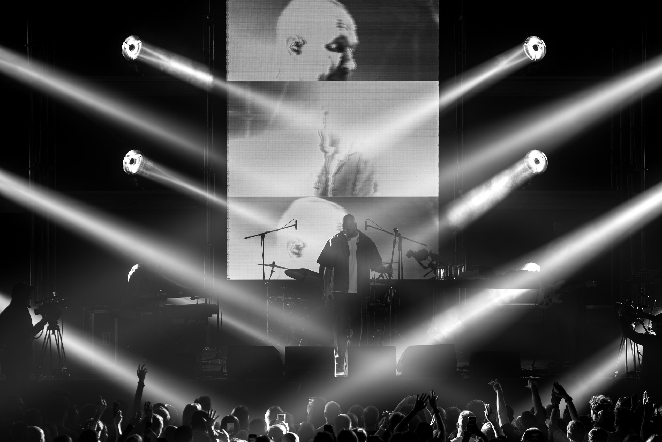 LOC DOG / МОСКВА / 2025. OOPS