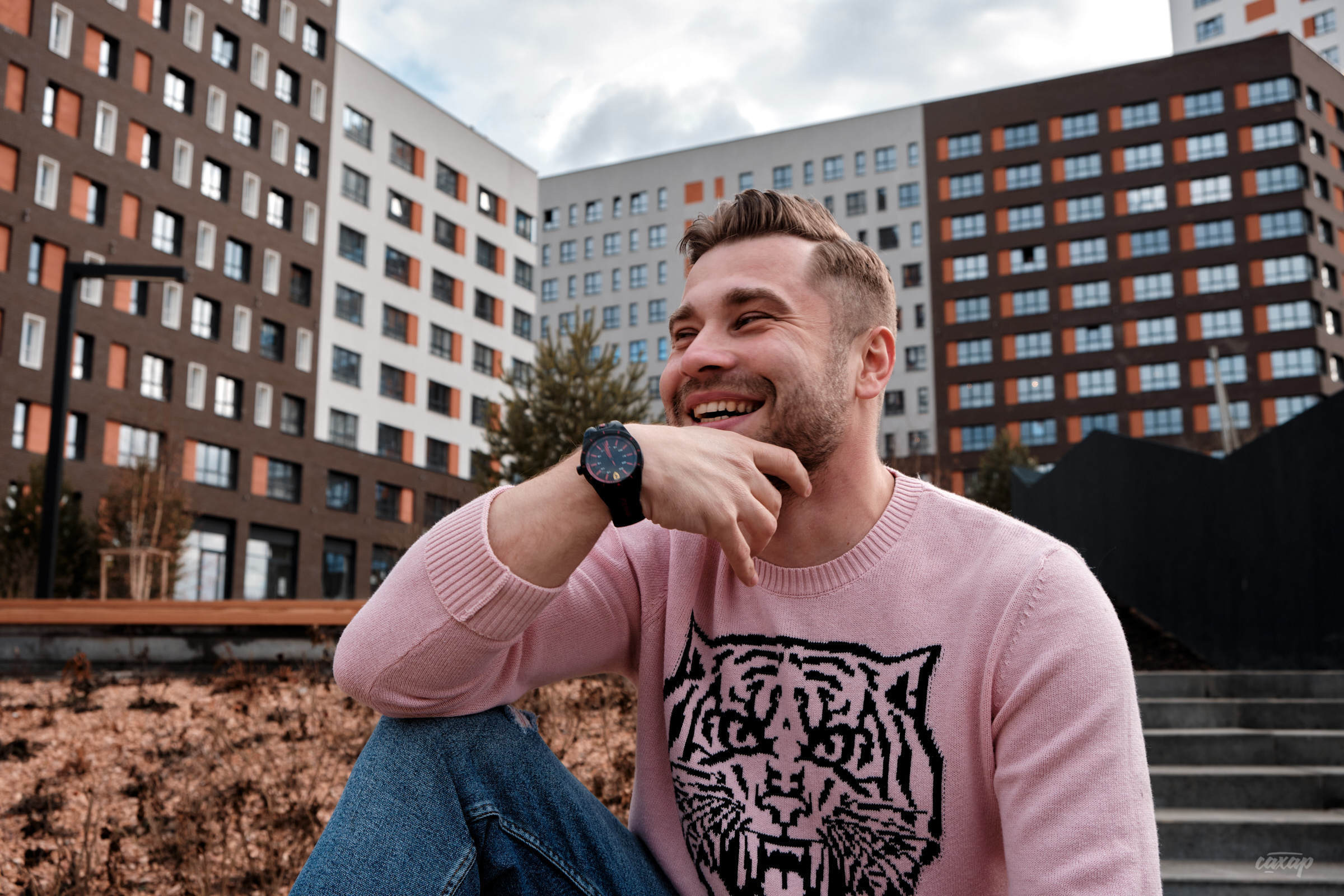 Search. Профессиональный фотограф в Екатеринбурге Юра Сахар