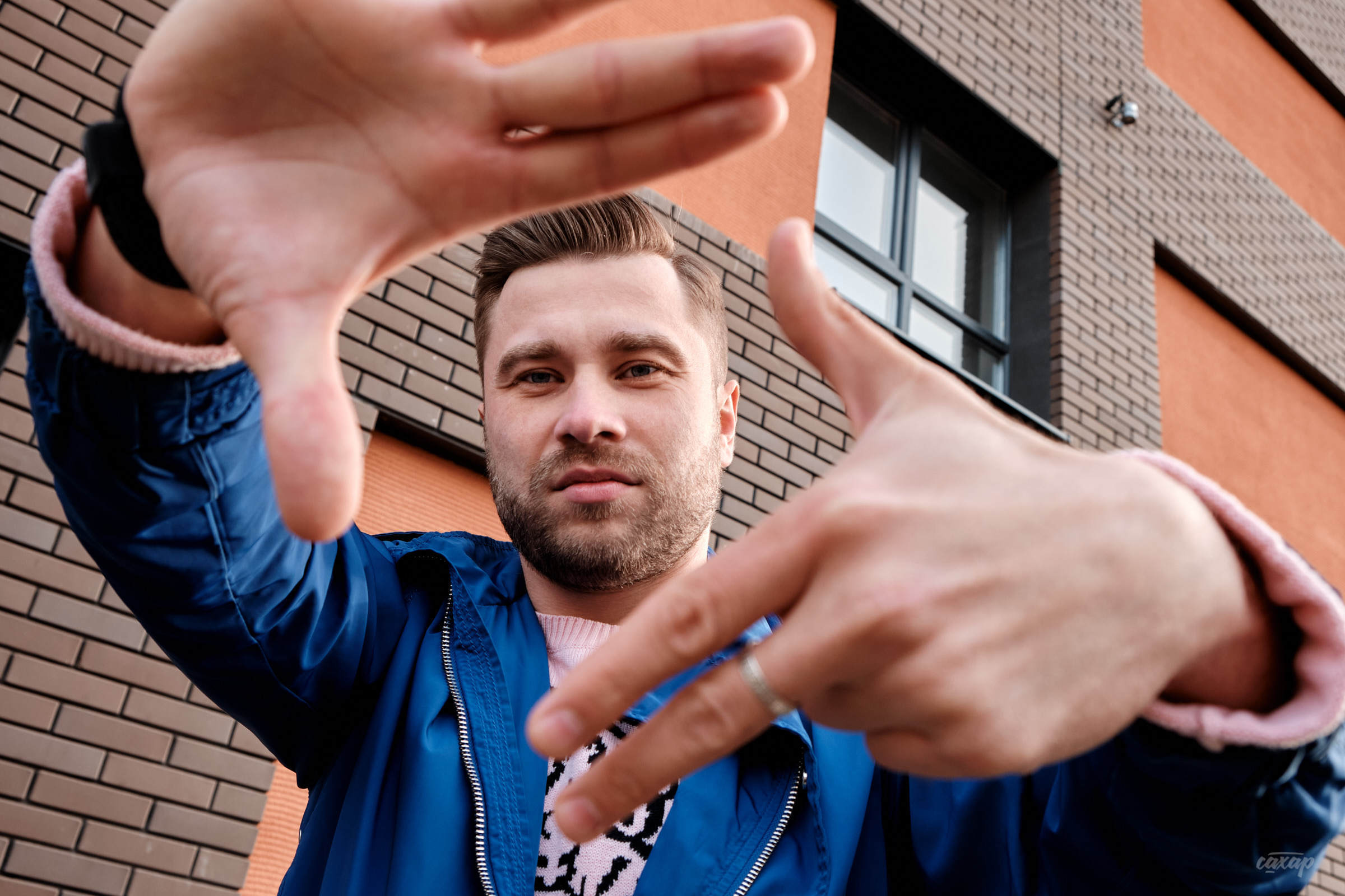 Search. Профессиональный фотограф в Екатеринбурге Юра Сахар