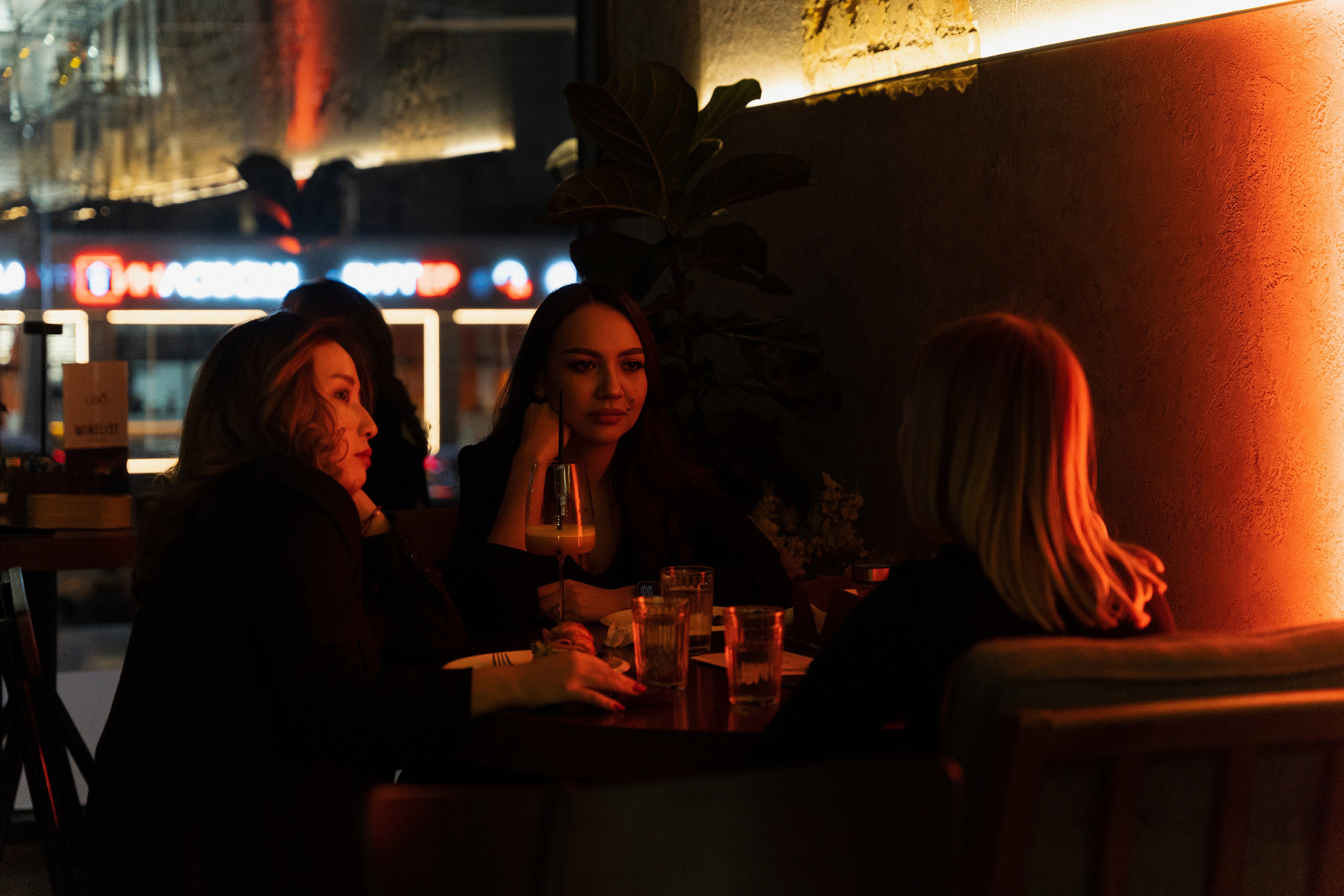 Открытие Leo Coffee. Репортажный фотограф Дмитрий Юрчук